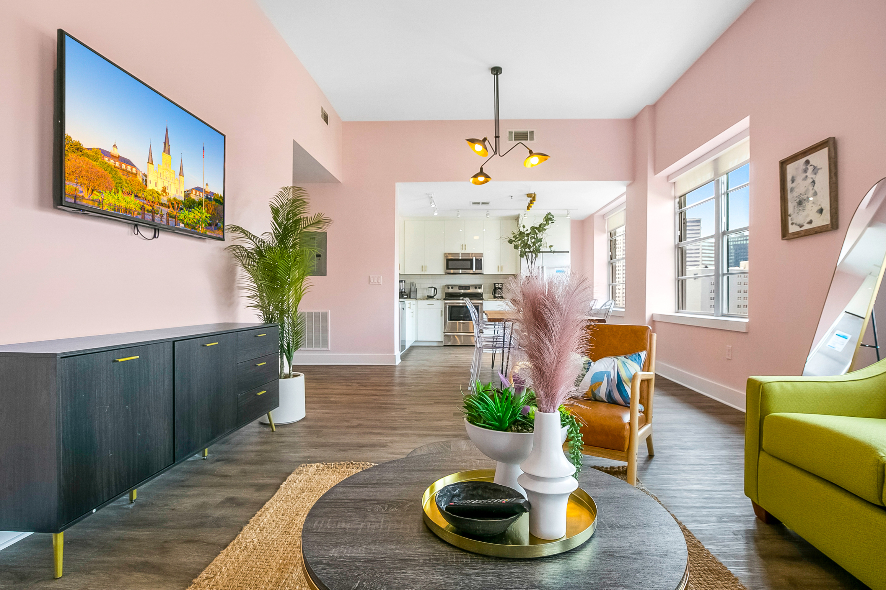 Property Image 1 - Exquisite 4 Bedroom Luxury condo Just Steps from the French Quarter