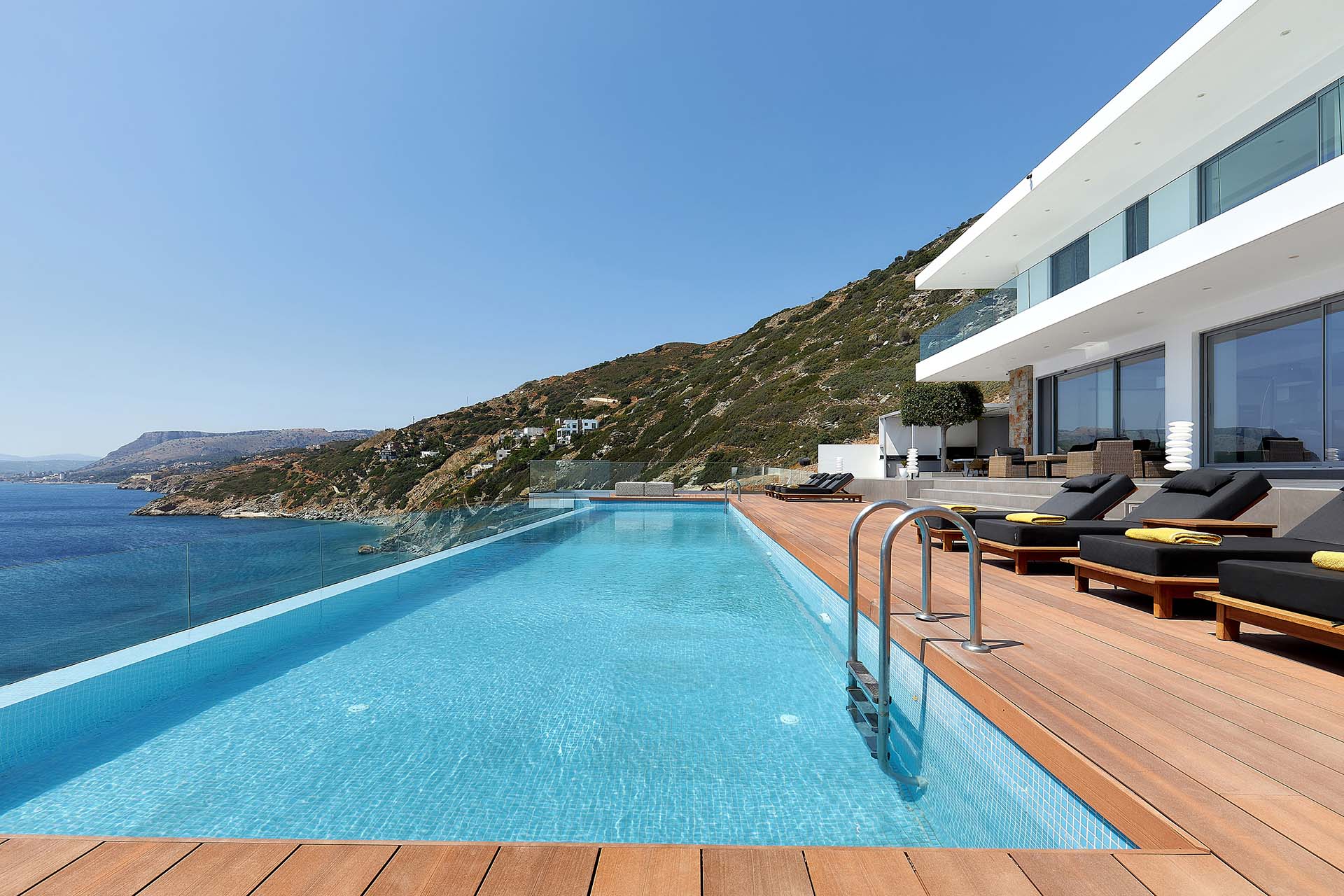 Property Image 1 - Sleek Villa with Sea View Pool, Alfresco Dining & Beach Access