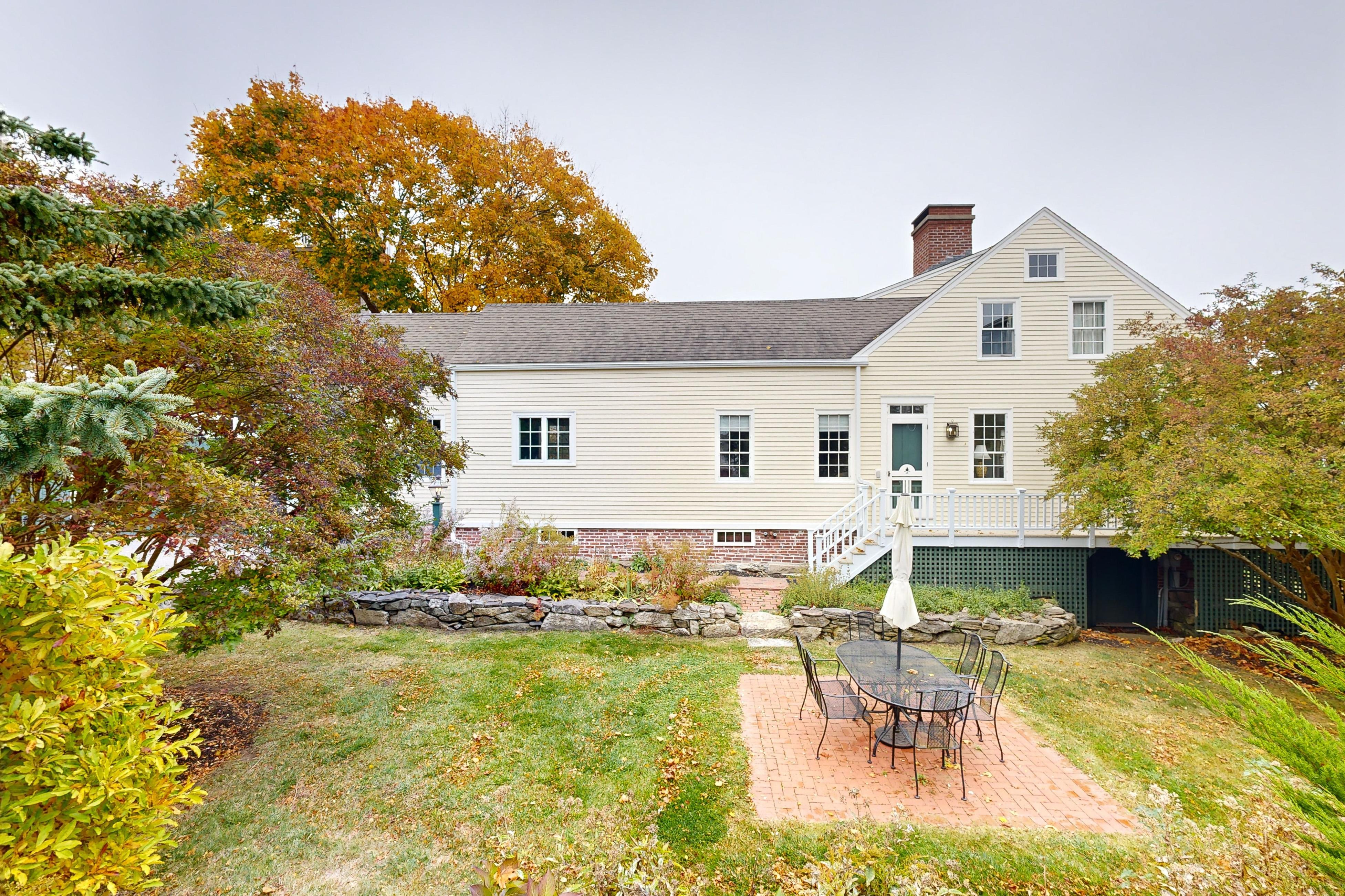 Property Image 2 - Boothbay Lookout