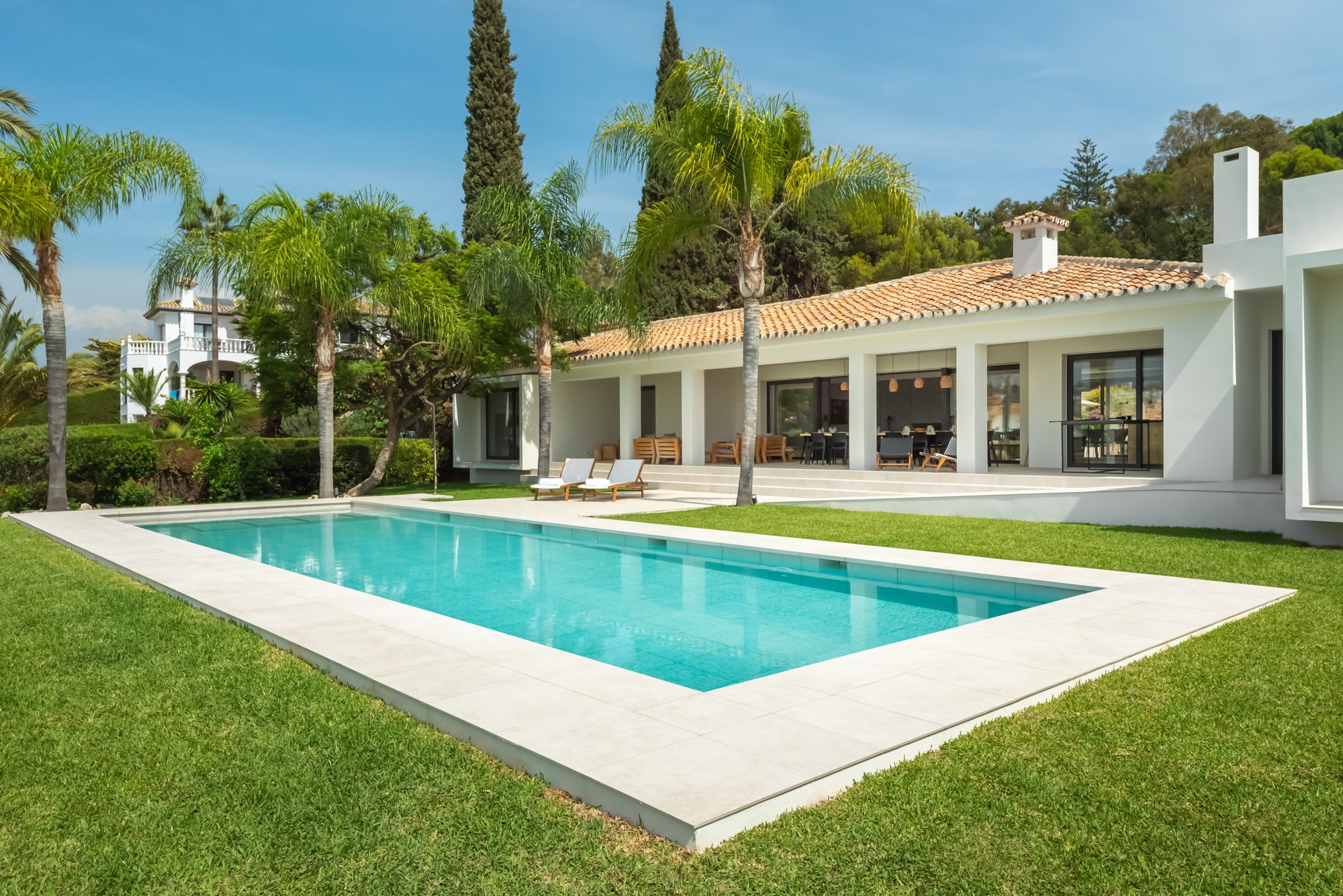Property Image 1 - Stylish, Modern Villa with Stunning Pool; Close to Beach & Golf