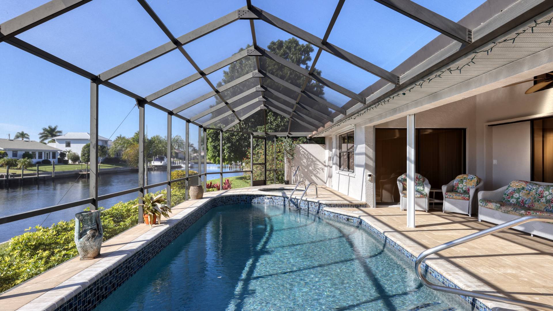 Gorgeous private pool and spa with canal sailboat access to Charlotte Harbor and the Gulf of Mexico beyond
