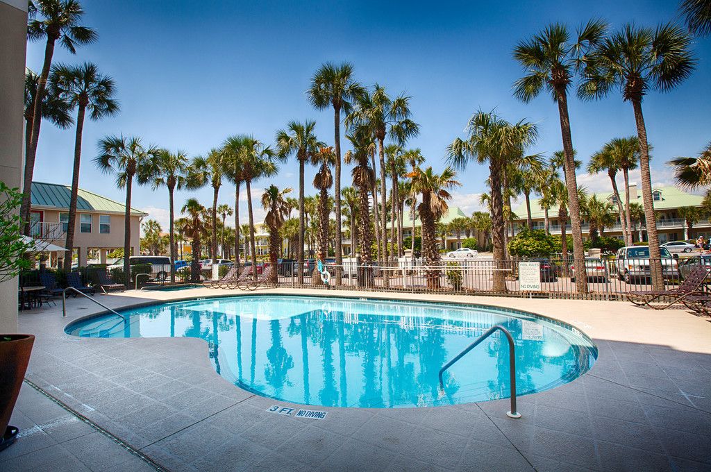 Crystal Dunes from Street