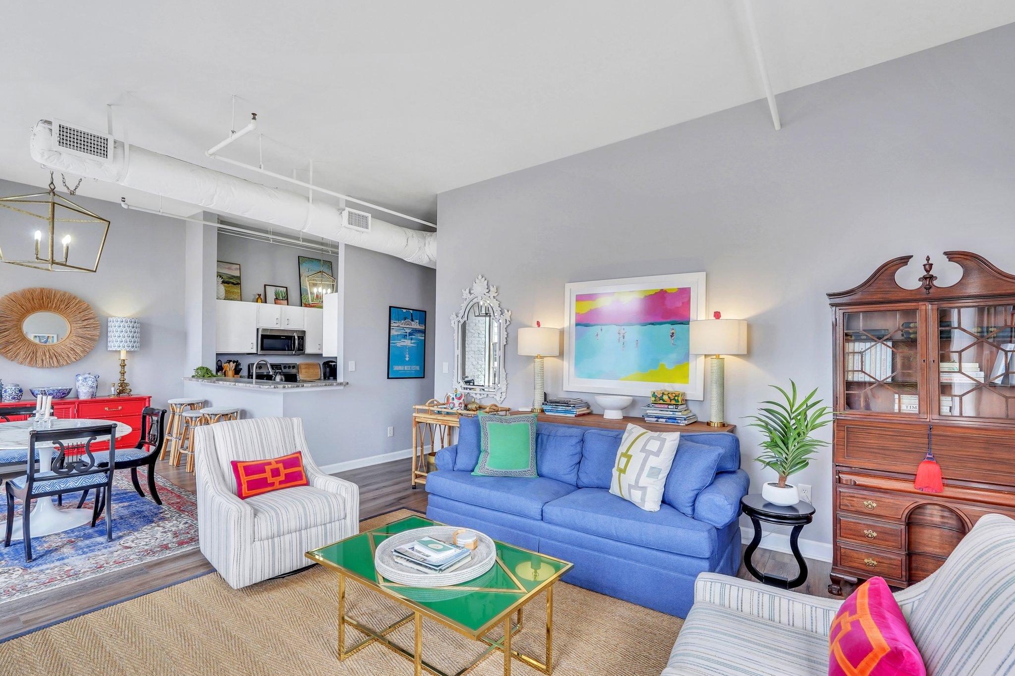 Property Image 2 - Bright and Chic Apartment Above Broughton Street