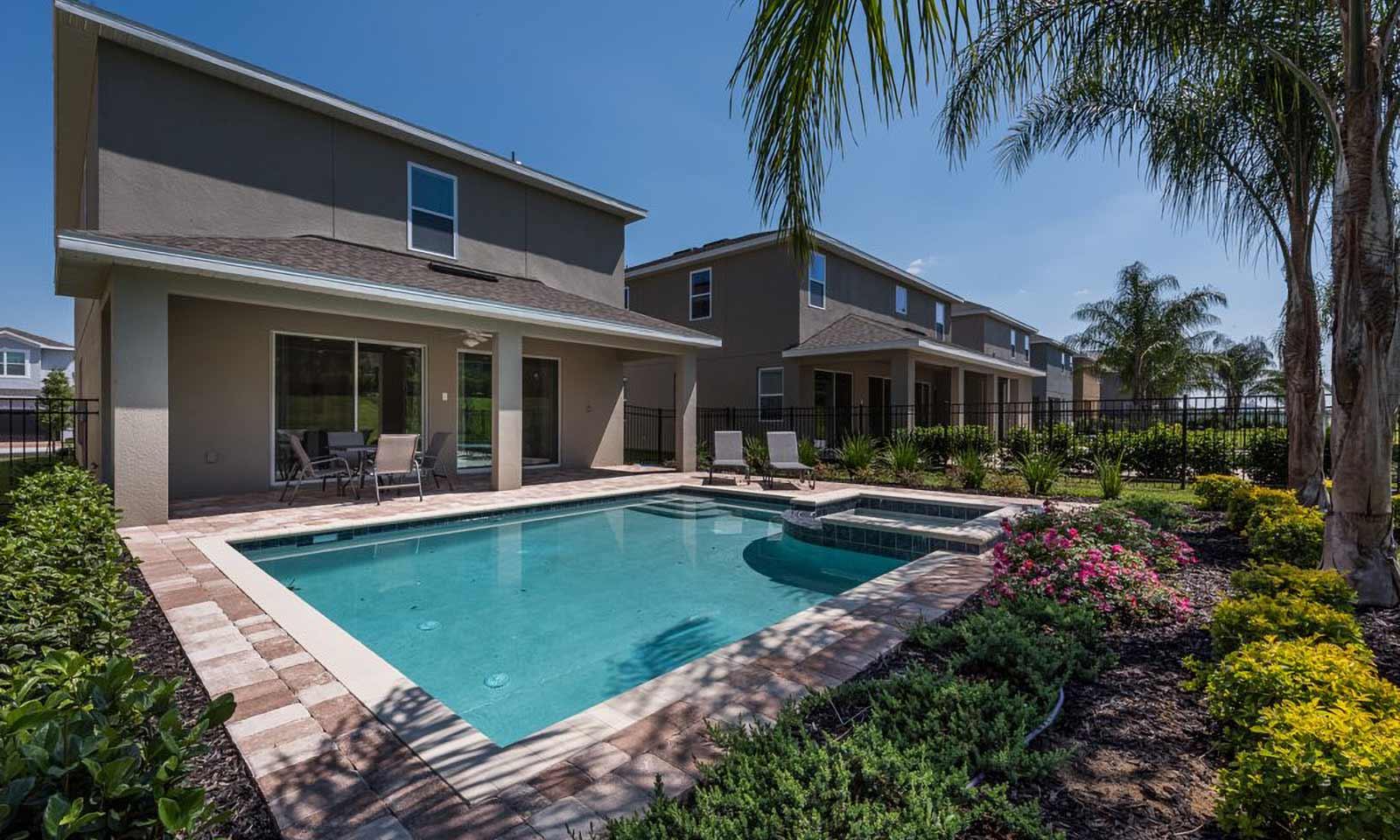 Property Image 1 - Bright House with Pool in Encore