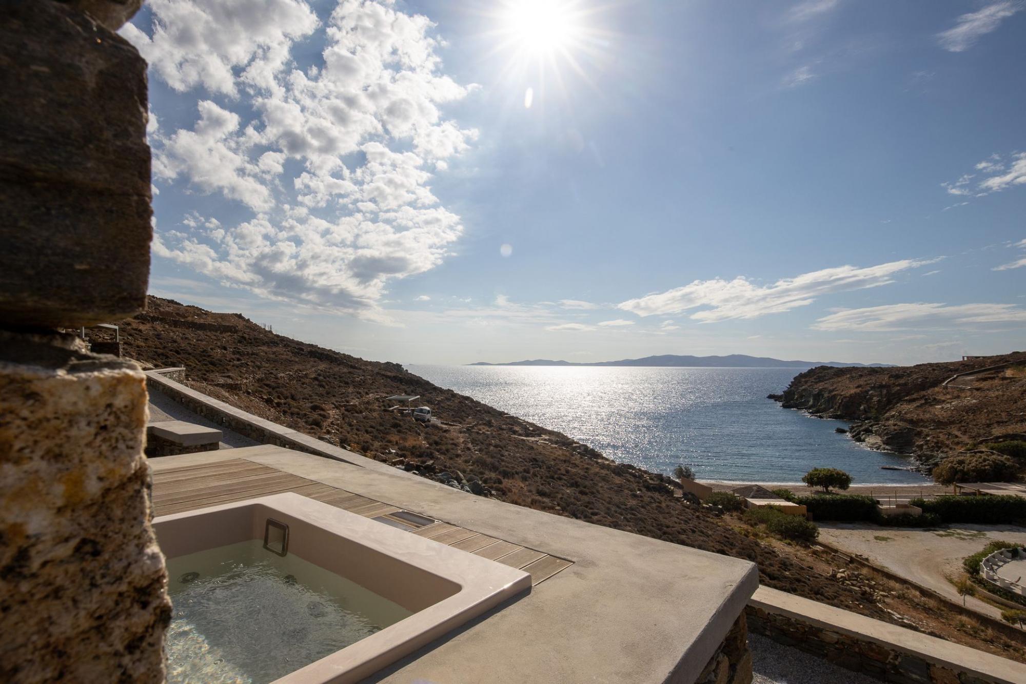 Property Image 1 - Beautiful Greek Villa with Private Jacuzzi and Sea Views