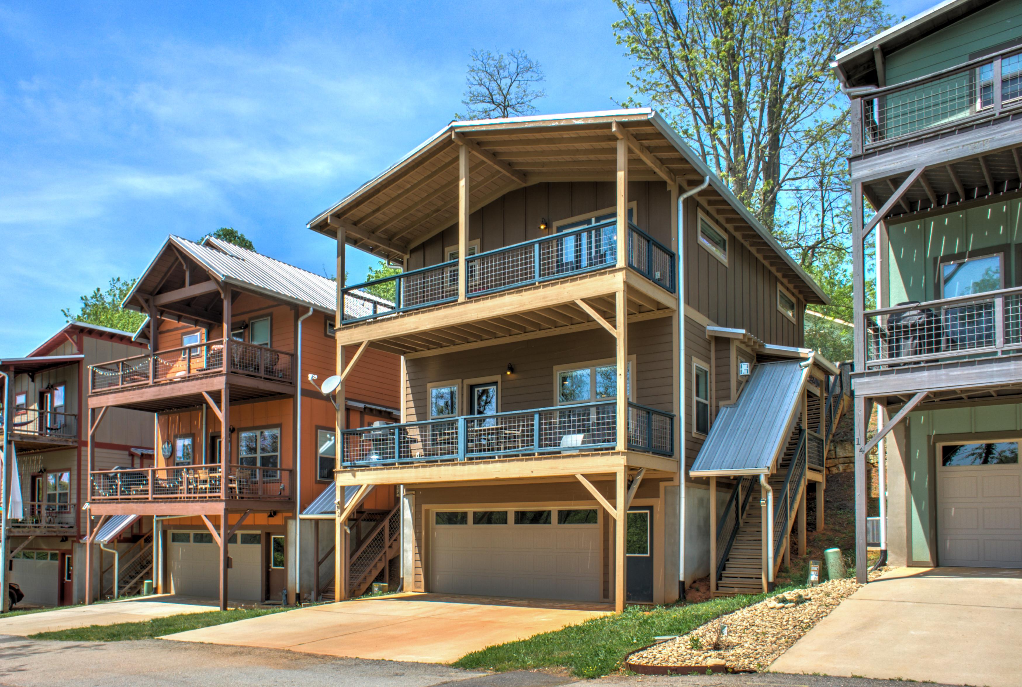 Property Image 2 - Contemporary Home with views of French Broad River