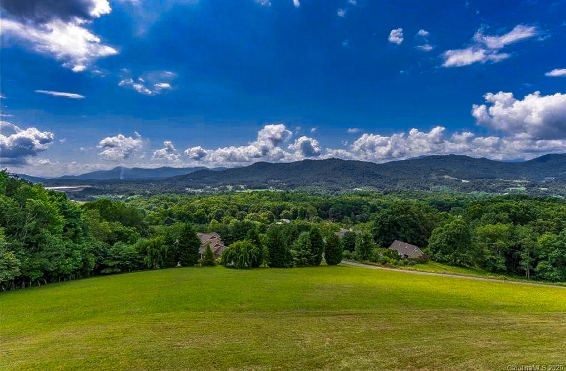 Property Image 2 - Stunning Large Home in the Blue Ridge Mountains