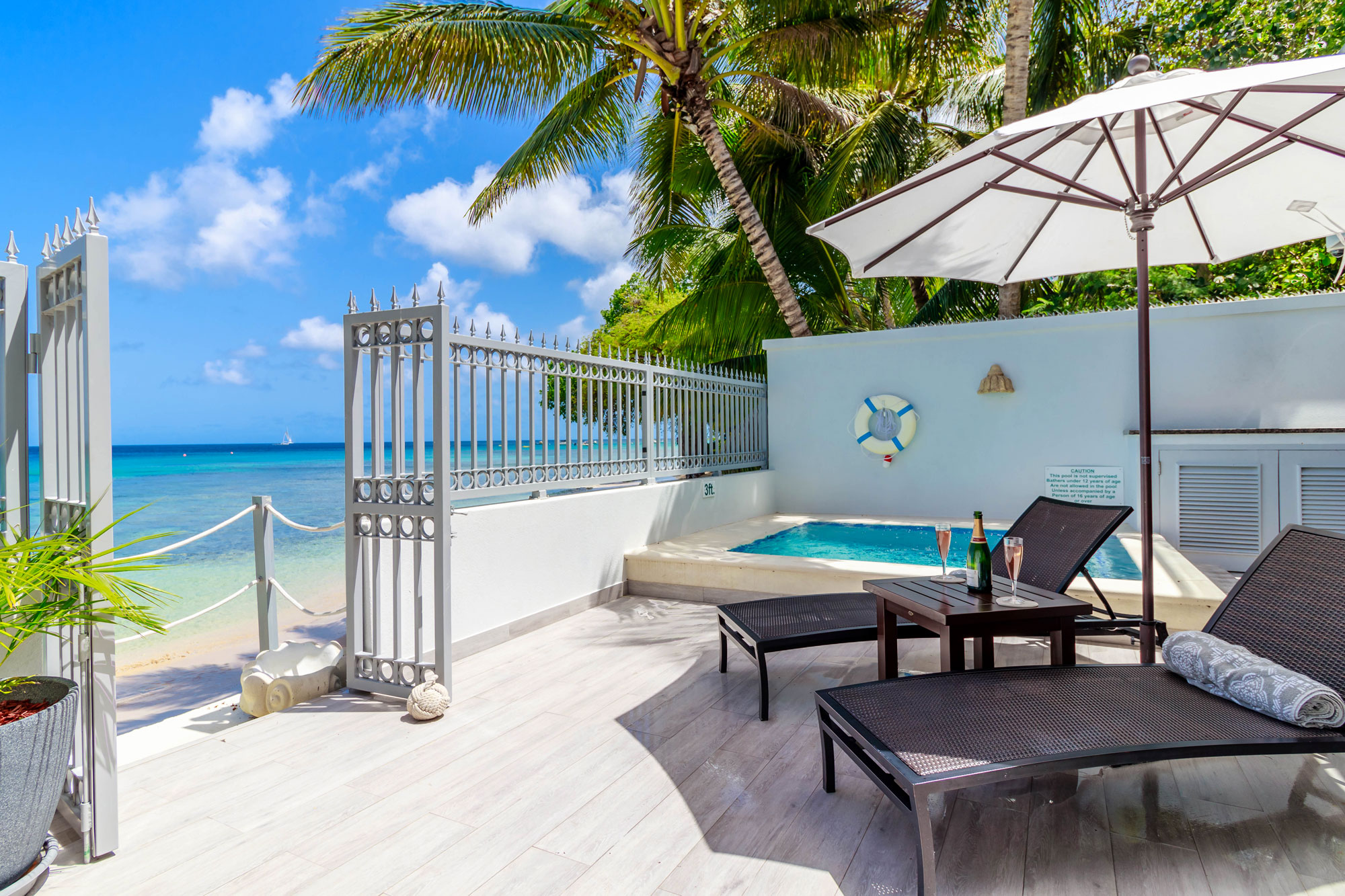 Property Image 2 - Mesmerizing Beachfront Villa in Barbados 