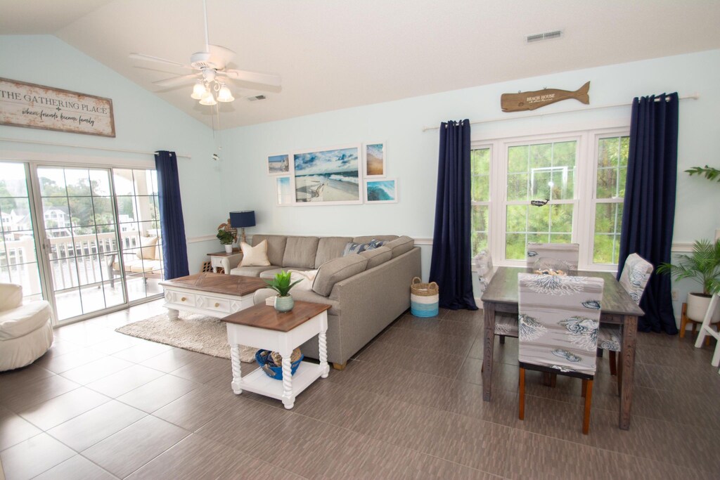 Living and Dinning Room. 