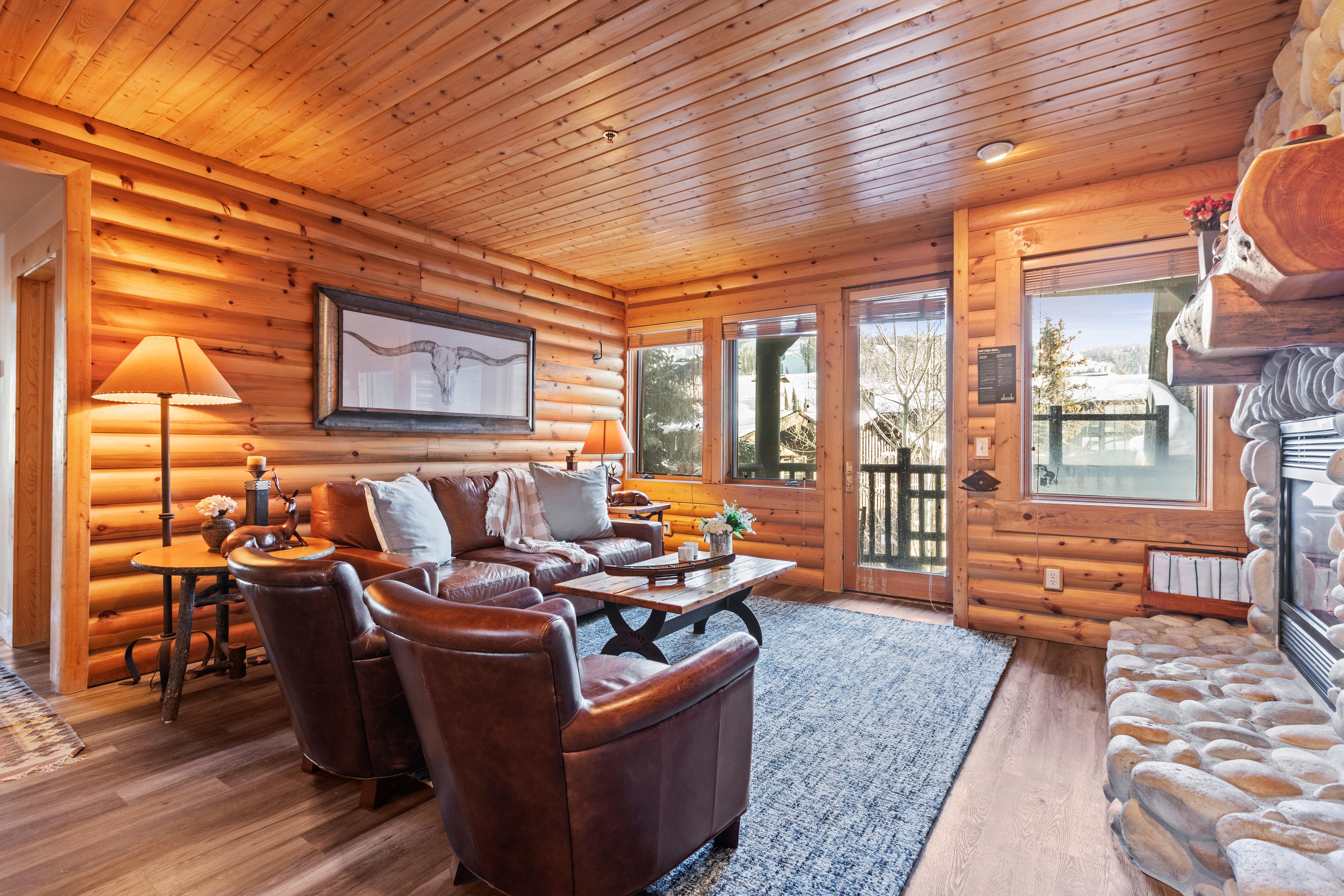 Property Image 2 - Sunlit Mountain Condo with Easy Ski Access