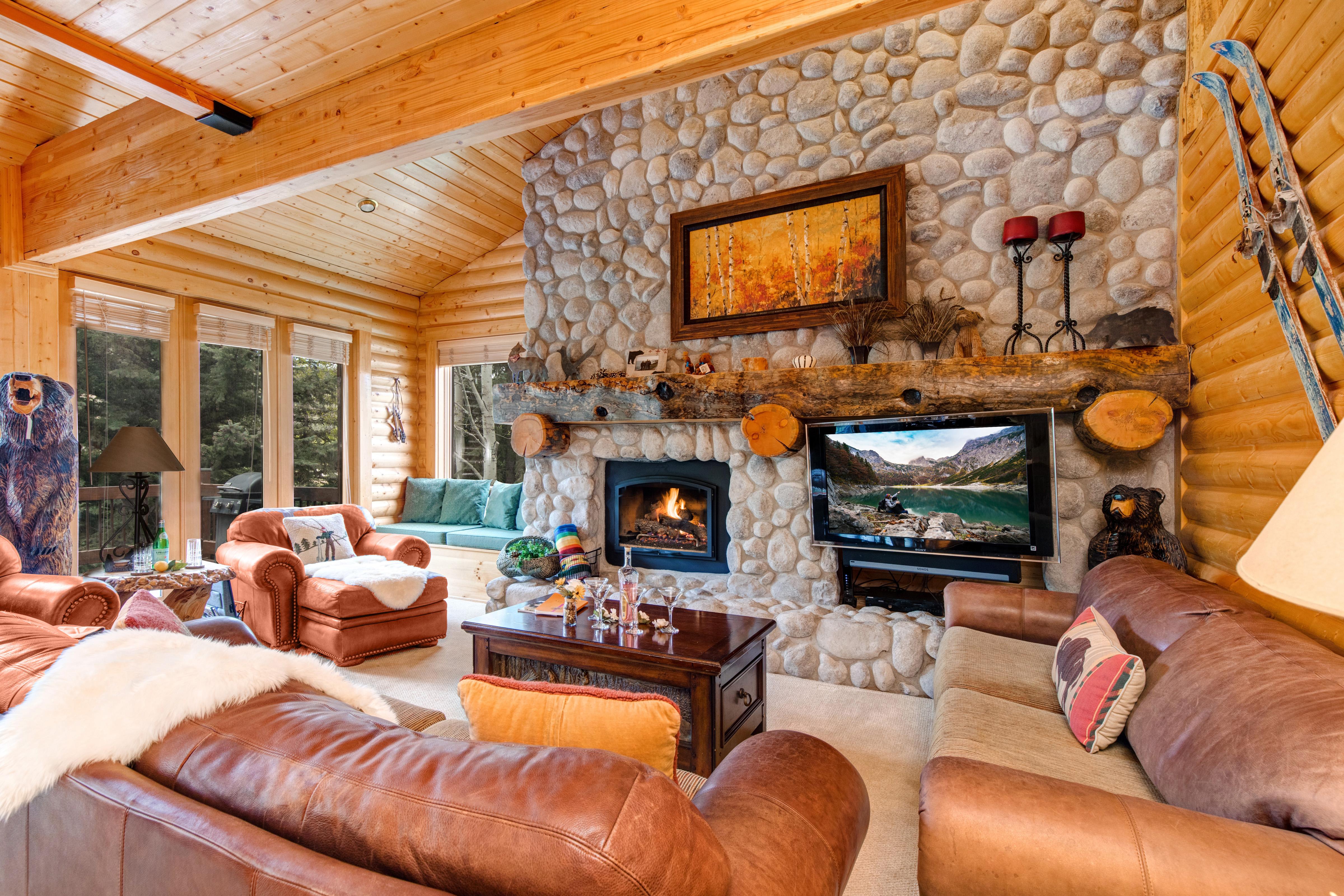 Property Image 1 - Rustic Ski Haven with Mountain Elegance