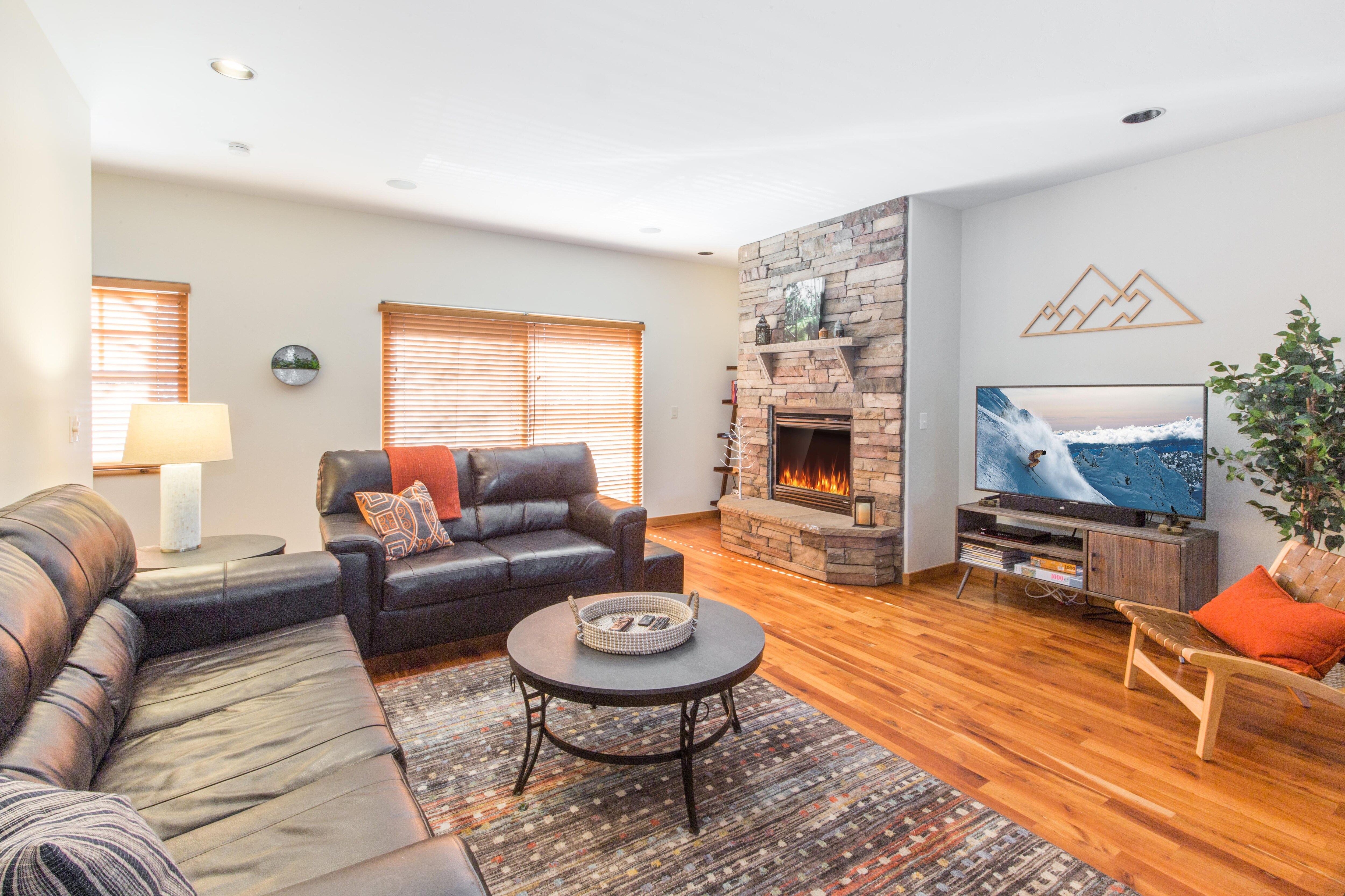 Main living space with gas fire place.