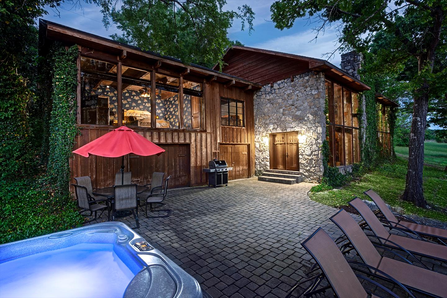 Property Image 1 - Private Lakefront Cabin with Hot Tub and Pool Table 