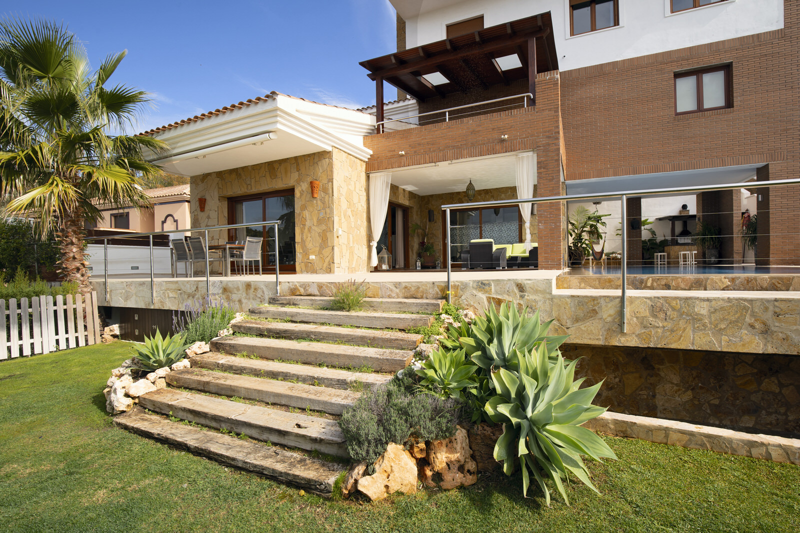 Property Image 2 - Chic minimalist style villa close to Mijas Pueblo