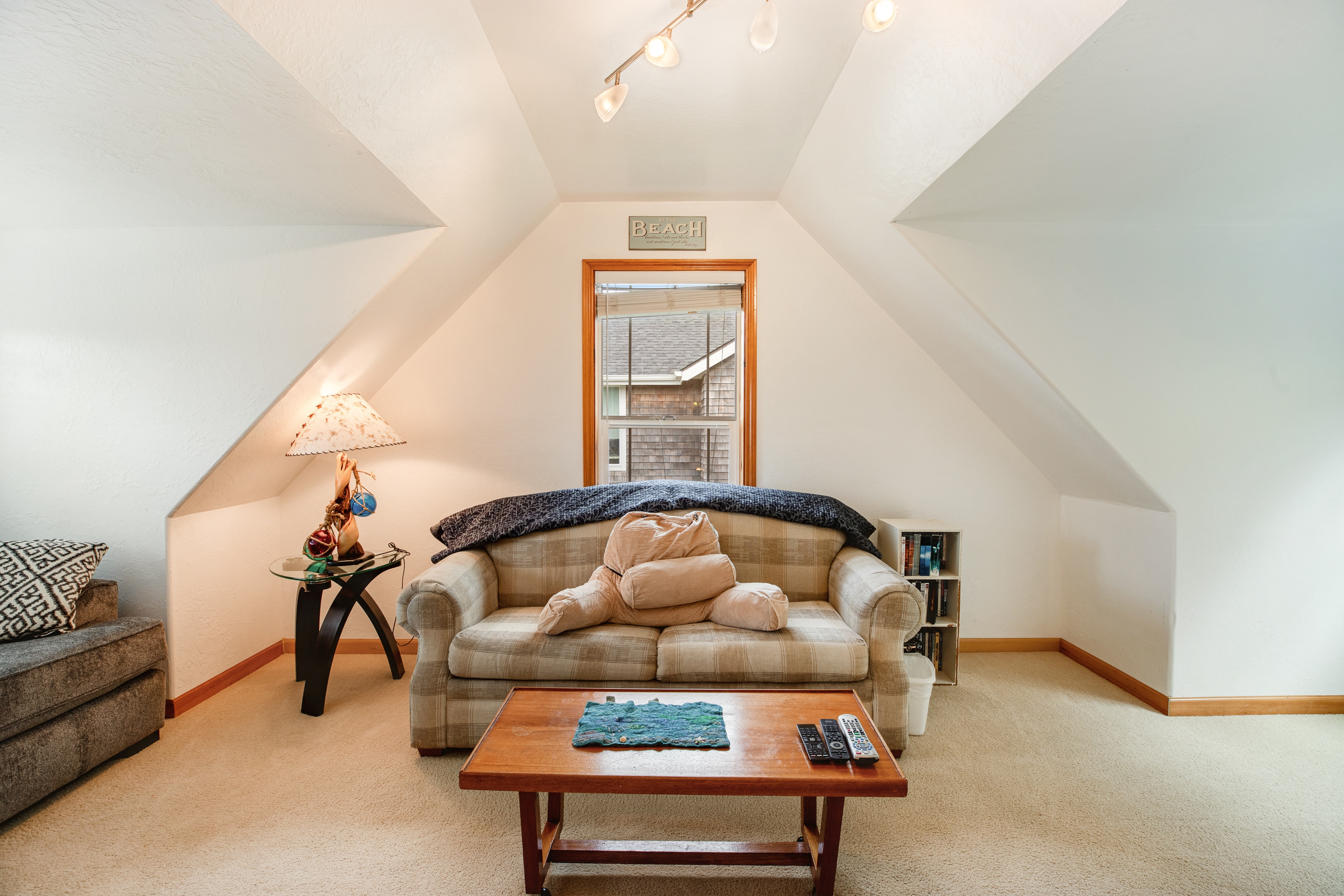 Comfortable home with a private game room - blocks from the beach