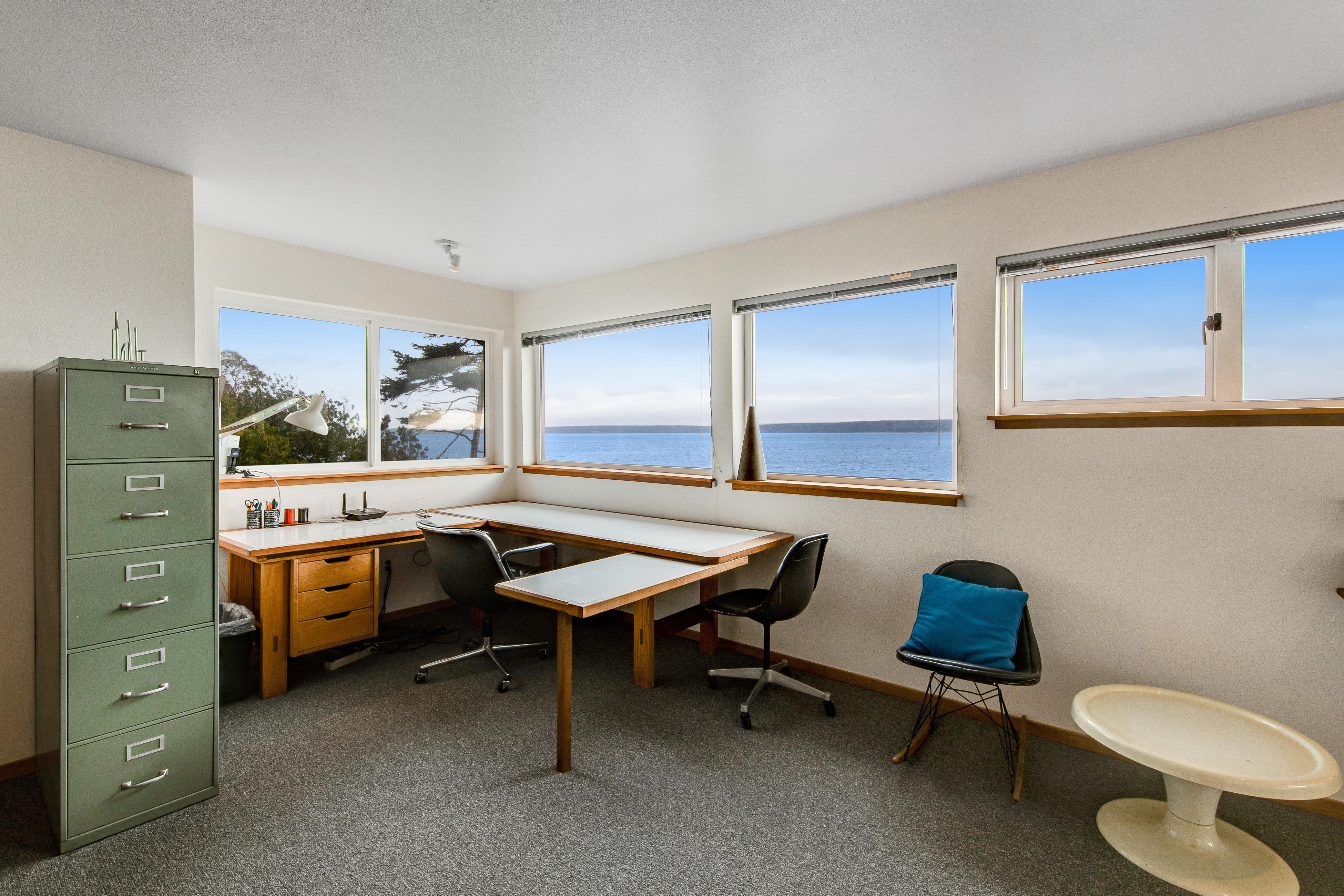 The Artists' Beachhouse