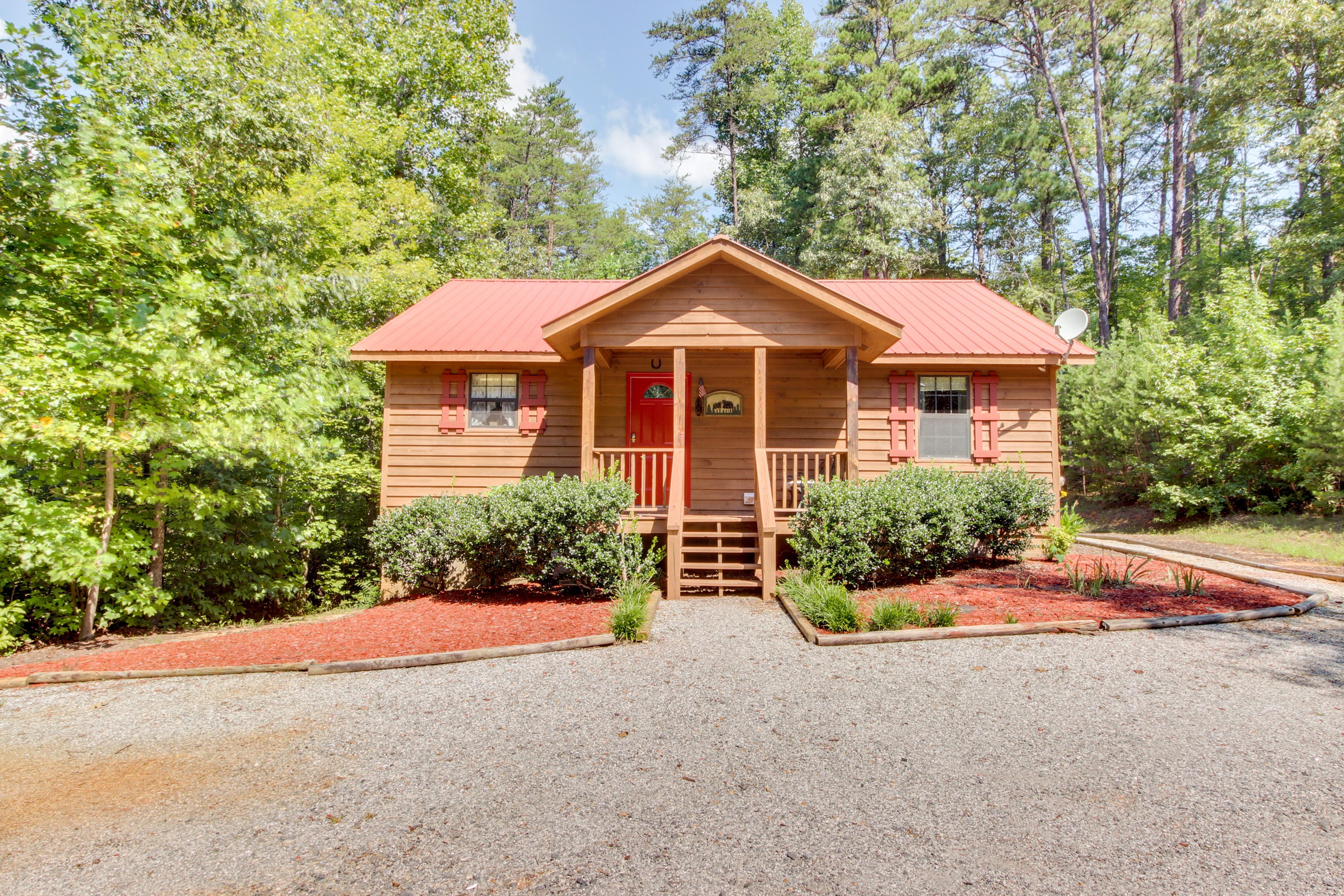 Property Image 2 - Lazy Acres Cabin