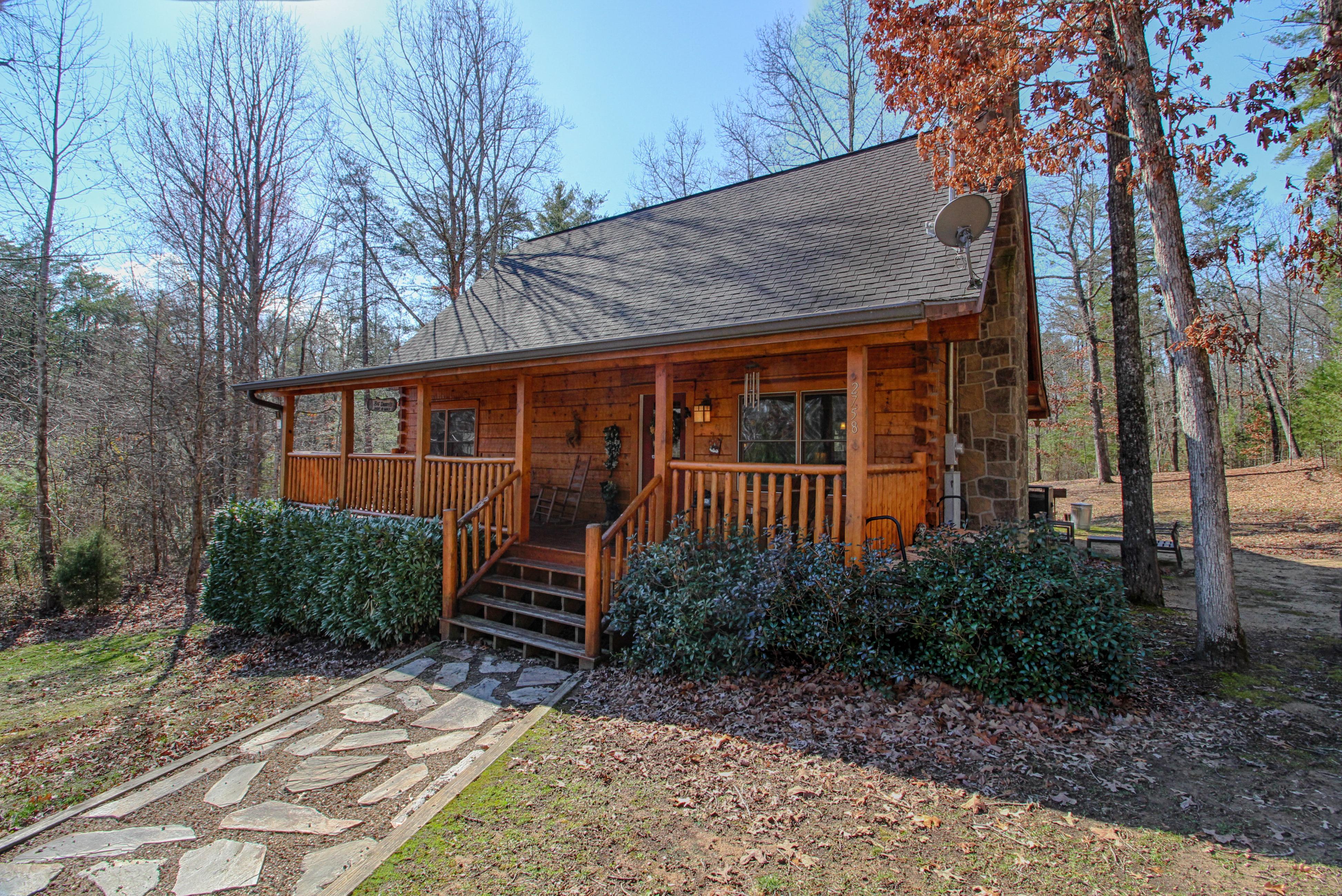 Property Image 1 - Big Daddy’s Hideaway Cabin