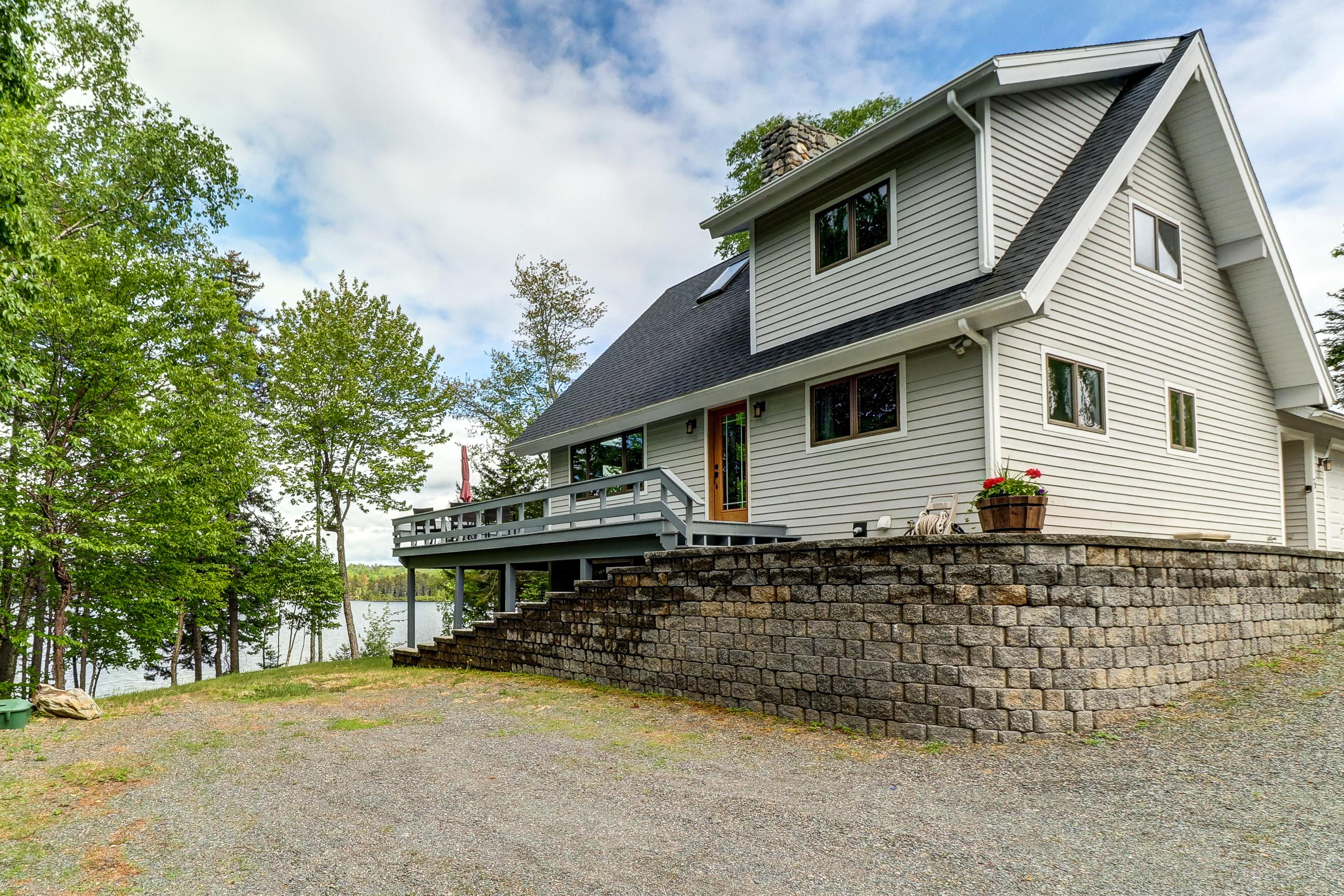 Lakeside Chalet