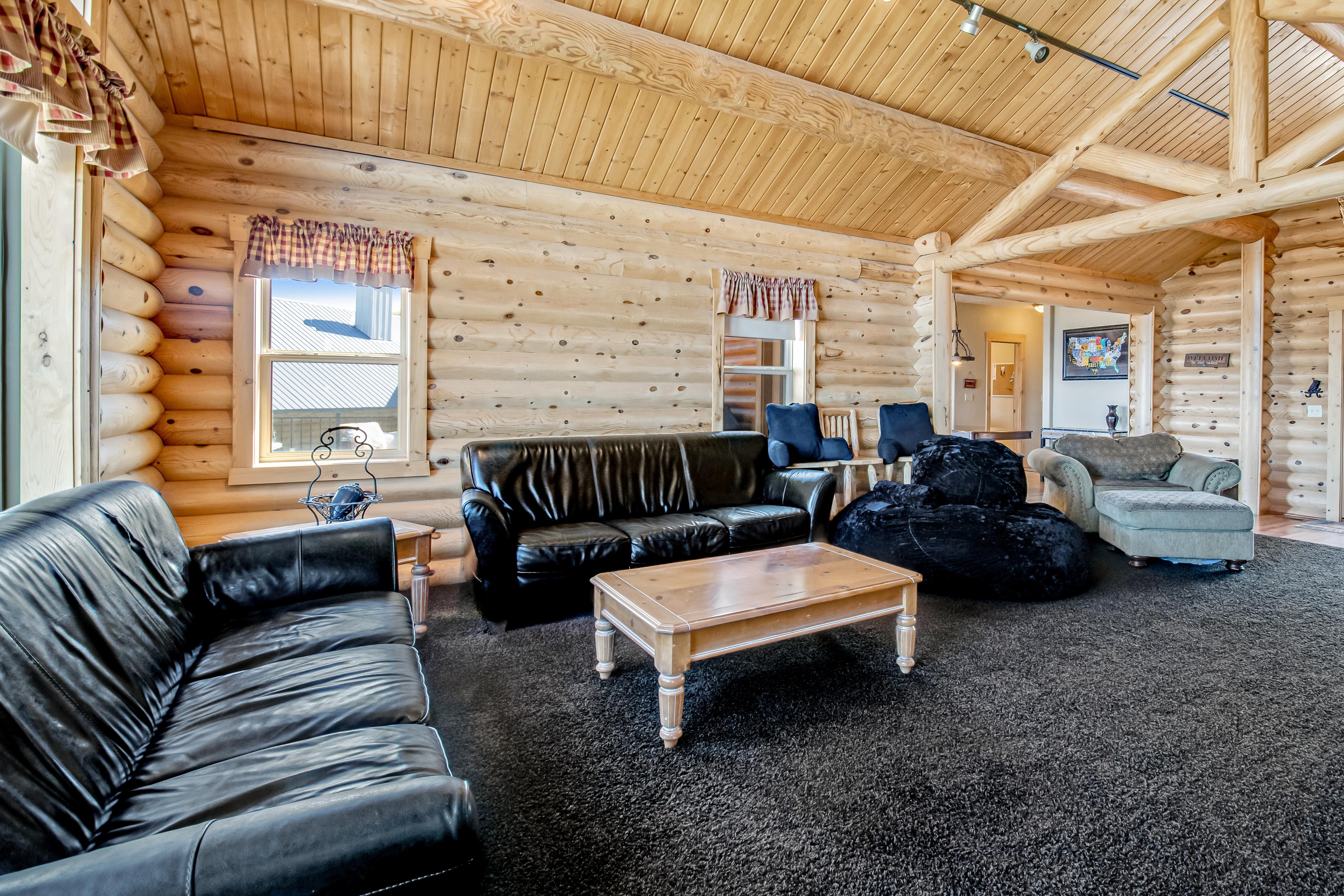Property Image 2 - Grizzly Lodge