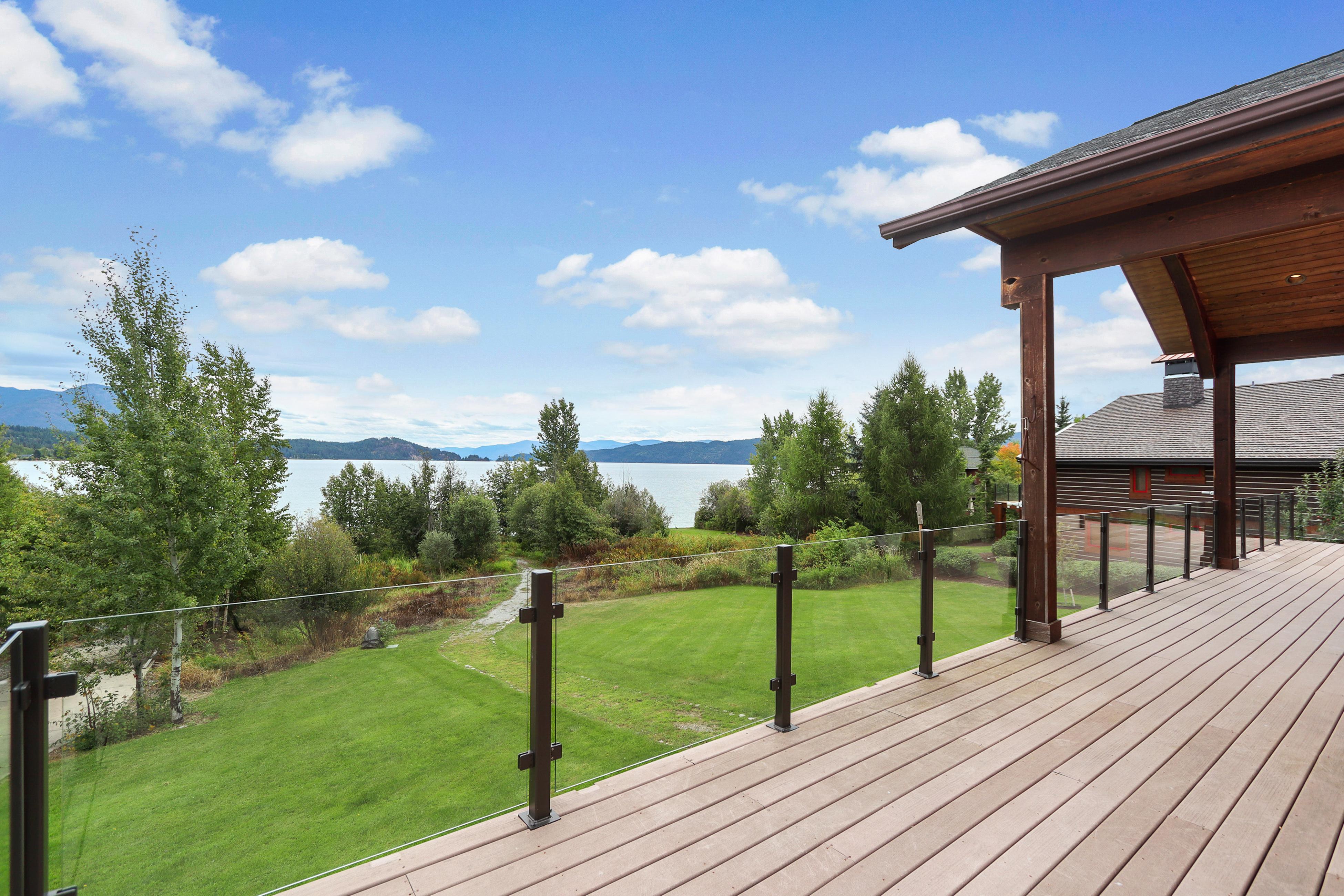 Property Image 1 - Lakefront Luxury