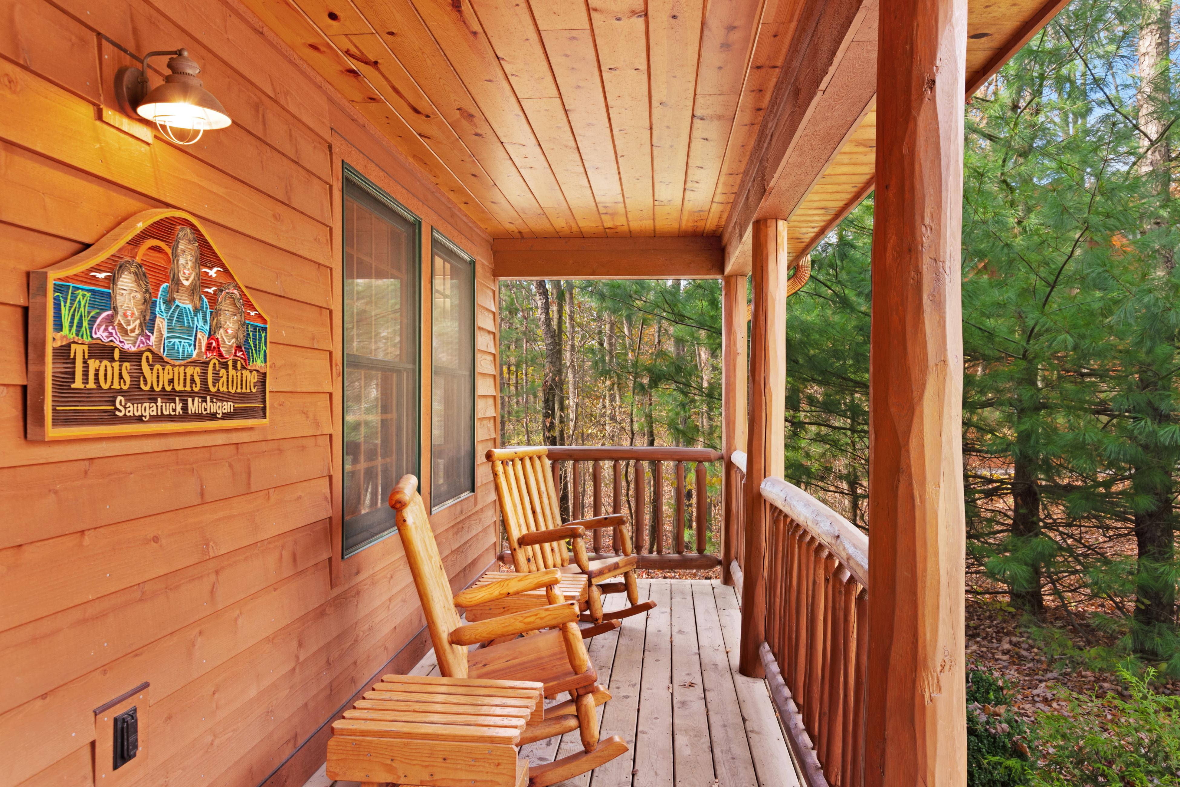 Property Image 2 - Kingfisher Cove Cabin 28