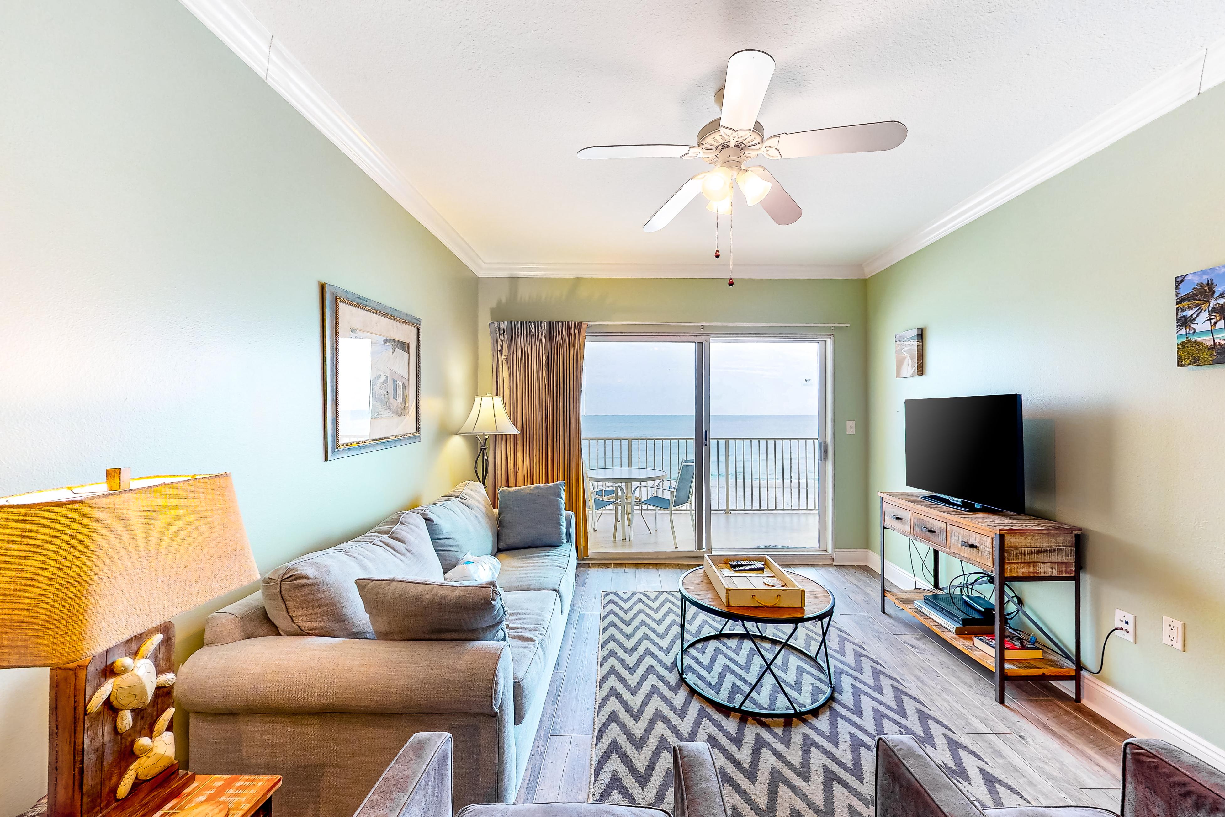 Property Image 1 - Crystal Shores 304