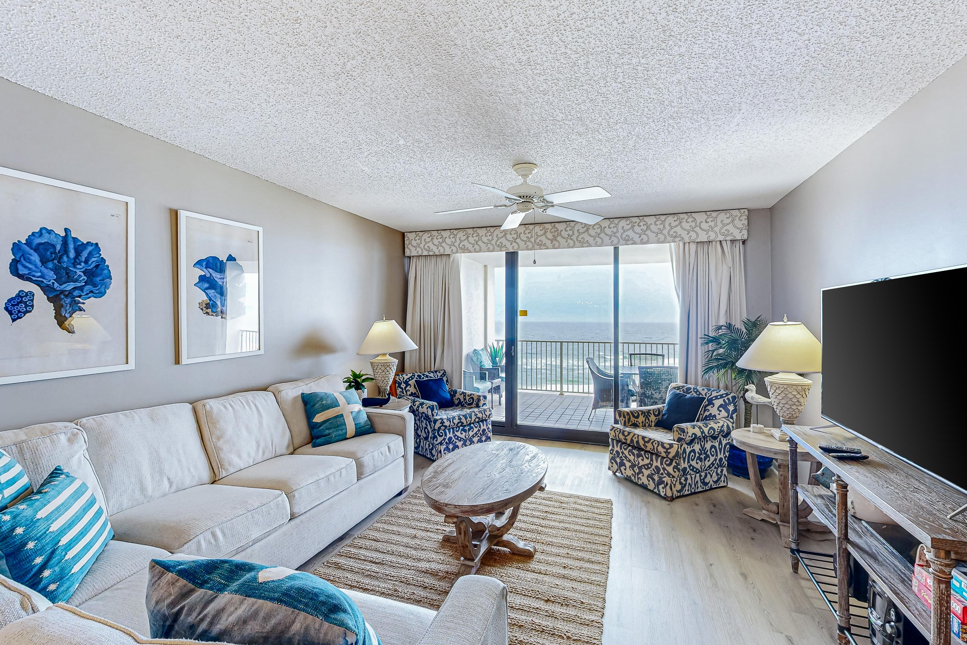 Property Image 1 - Windward Pointe 703