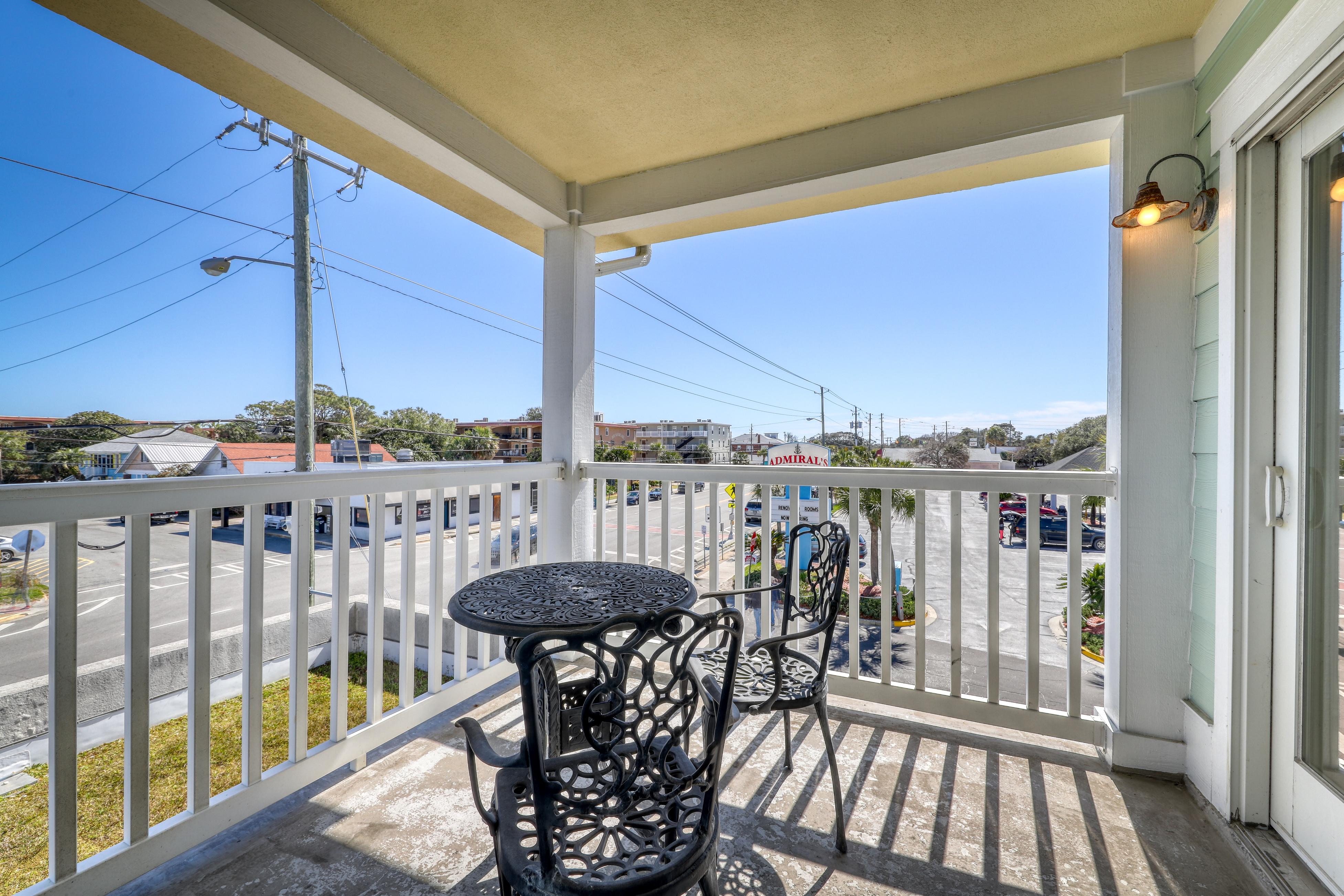 Property Image 2 - Tybee Escape