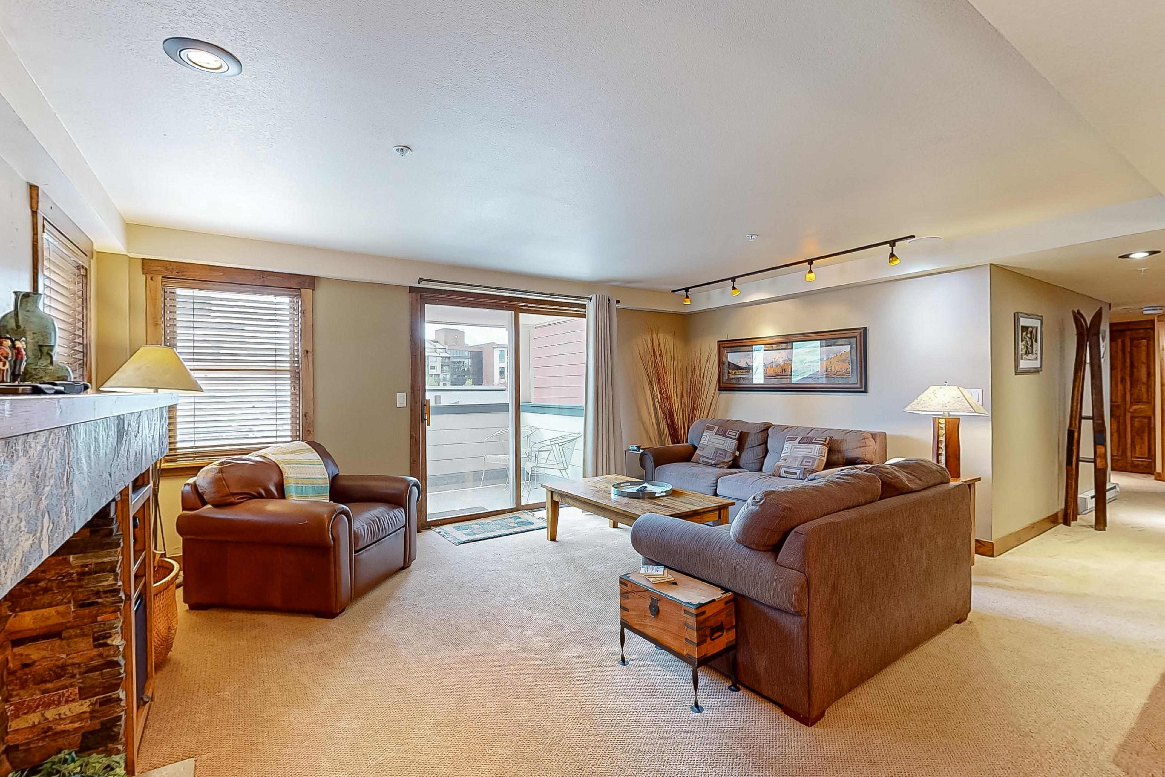 Property Image 1 - Torian Plum Plaza 203