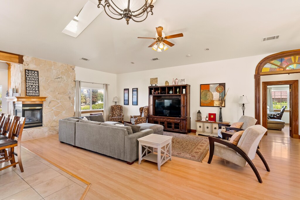 Central Air and Ceiling Fans Throughout the House