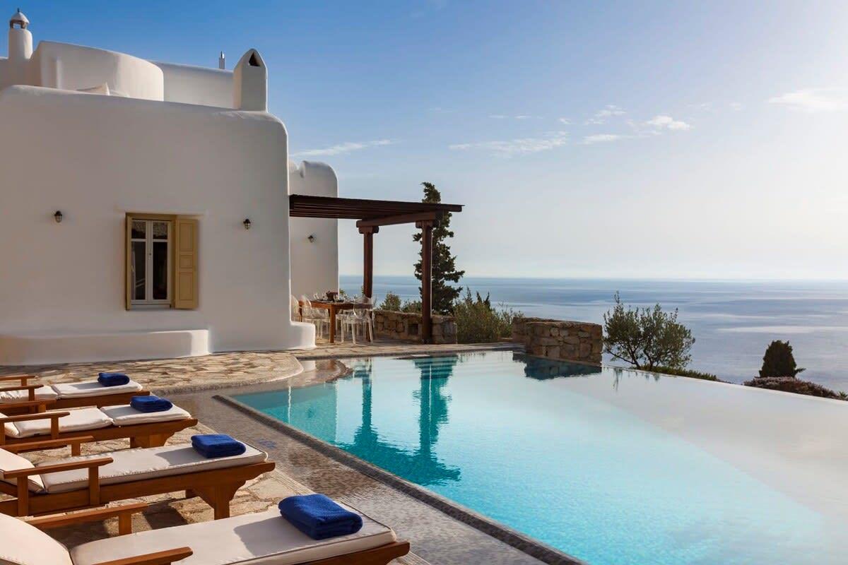 Property Image 1 - Stunning Villa with Amazing Sea View