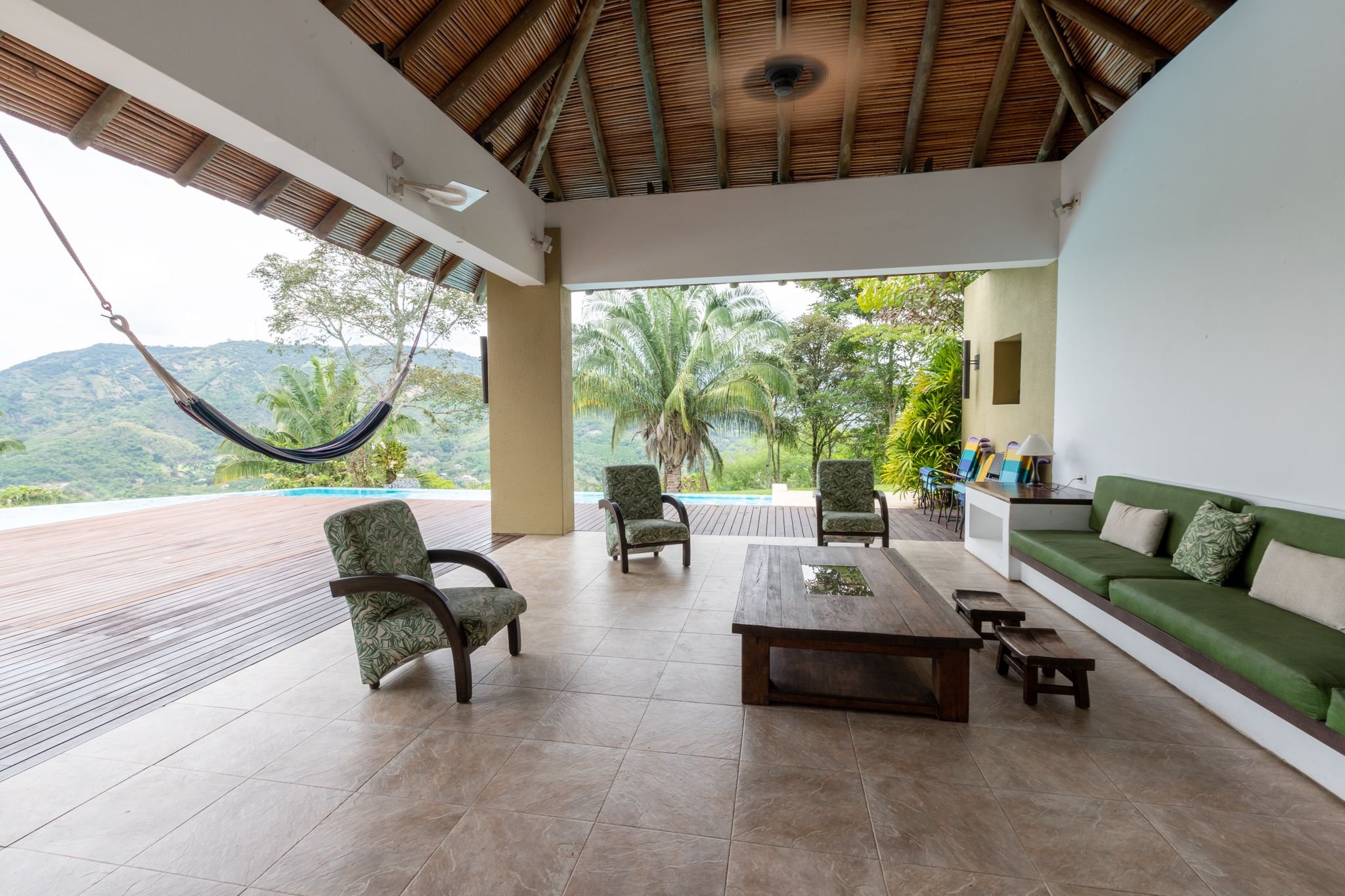 Property Image 2 -  Luxury villa with pool in Mesa de Yeguas, Anapoima