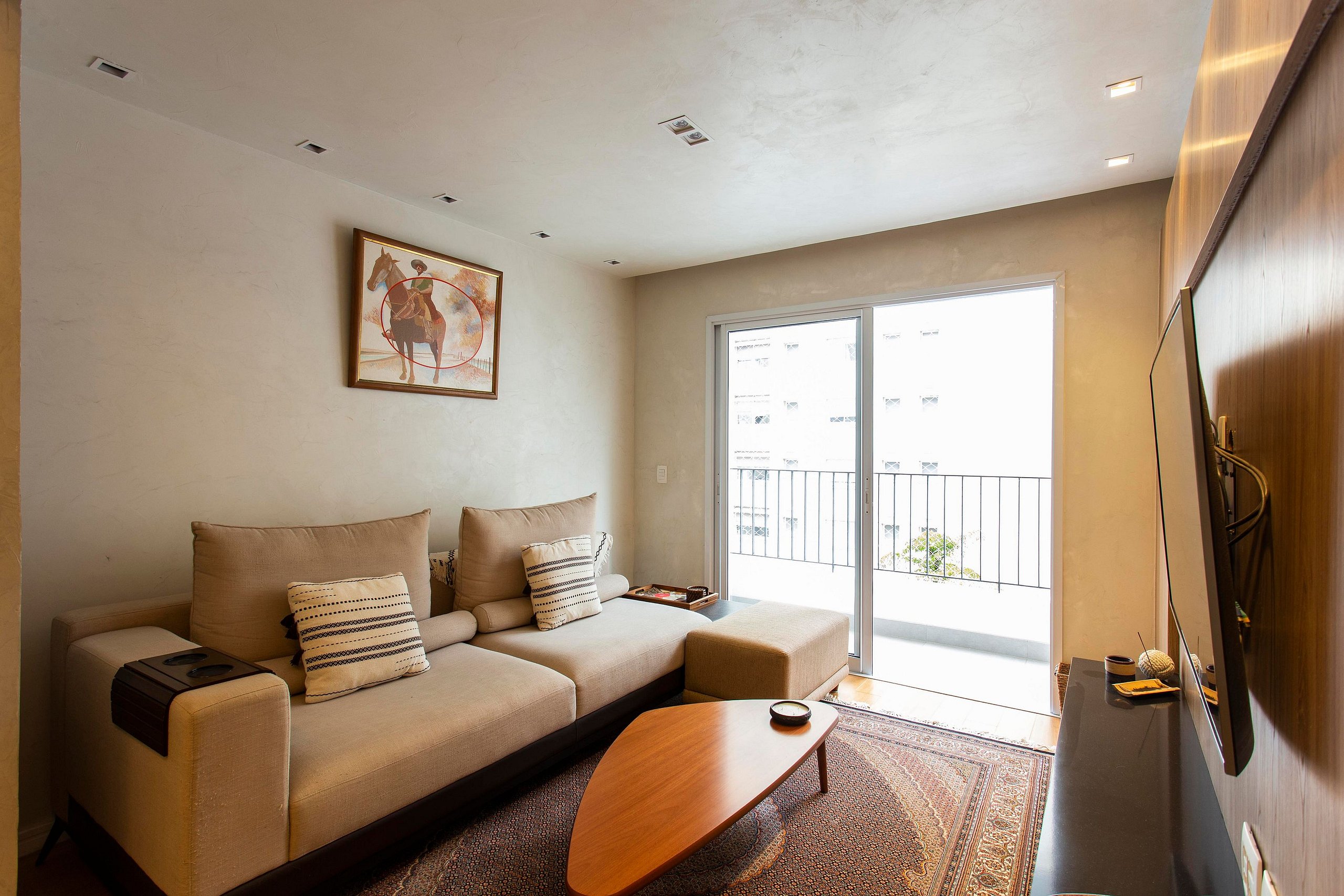 Property Image 1 - Beautiful and Elegant Apartment in Vila Madalena
