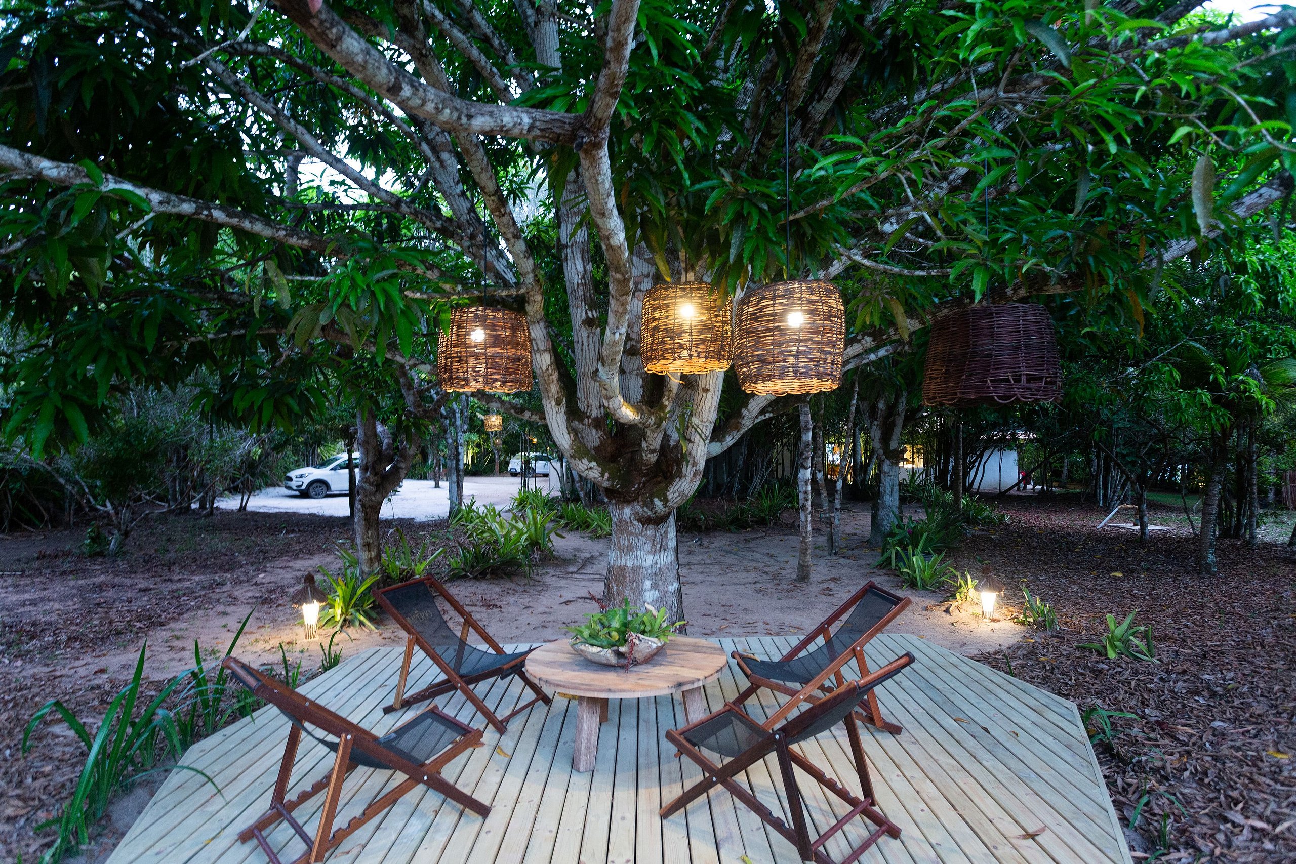 Property Image 2 - Maria do Mar Chalet - Cozy, garden with a deck just 300m from Praia do Espelho, Bahia