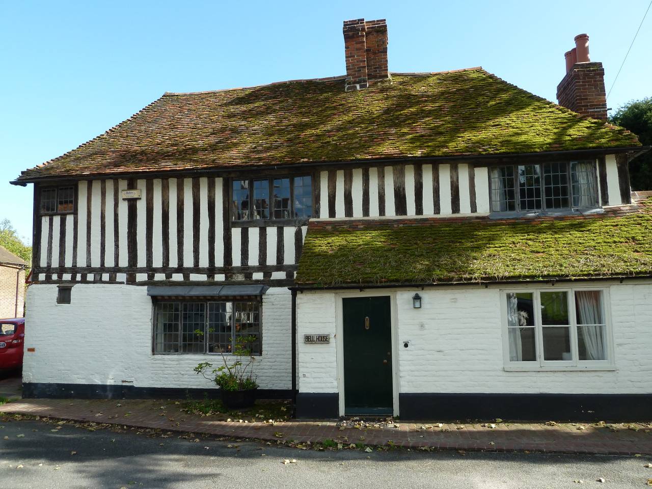 Property Image 1 - The Bell House- 16th C cottage in rural Kent