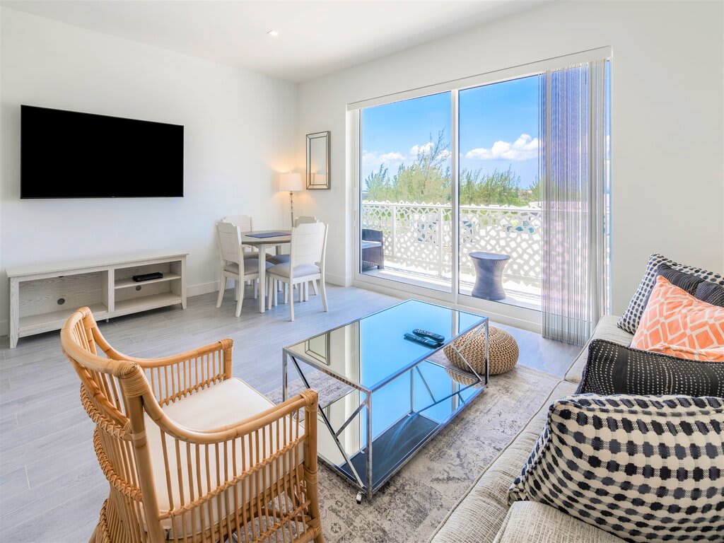 Property Image 1 - The Grove 1BR Apt /w Rooftop Pool+Onsite Amenities