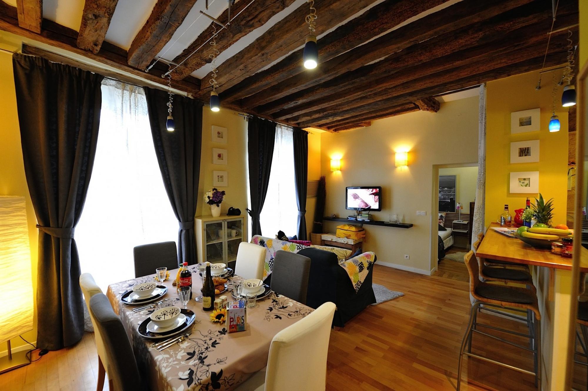 Property Image 2 - Dainty Apartment close to Local Attractions in Paris