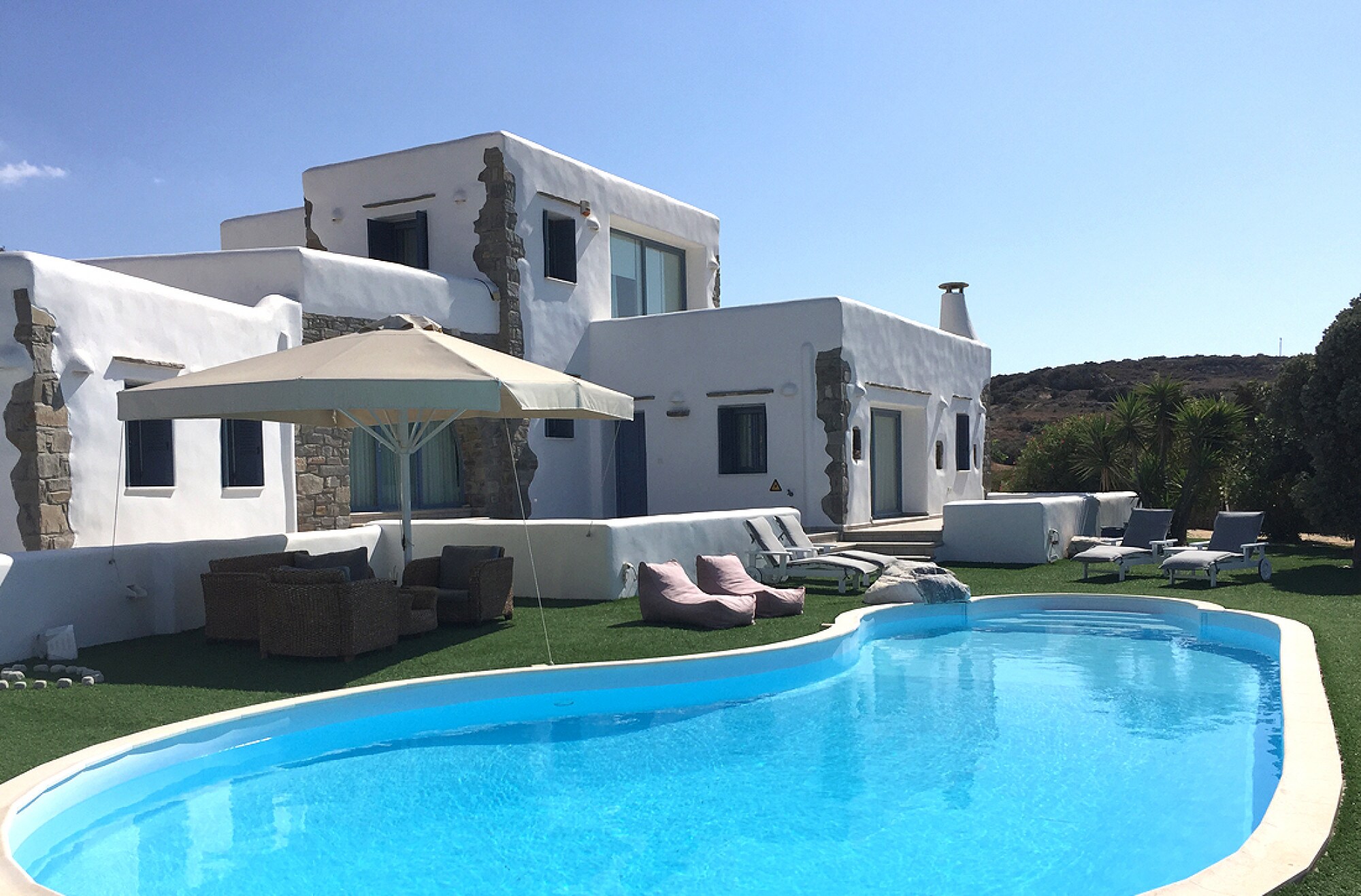 Property Image 2 - Villa Splendida in Paros