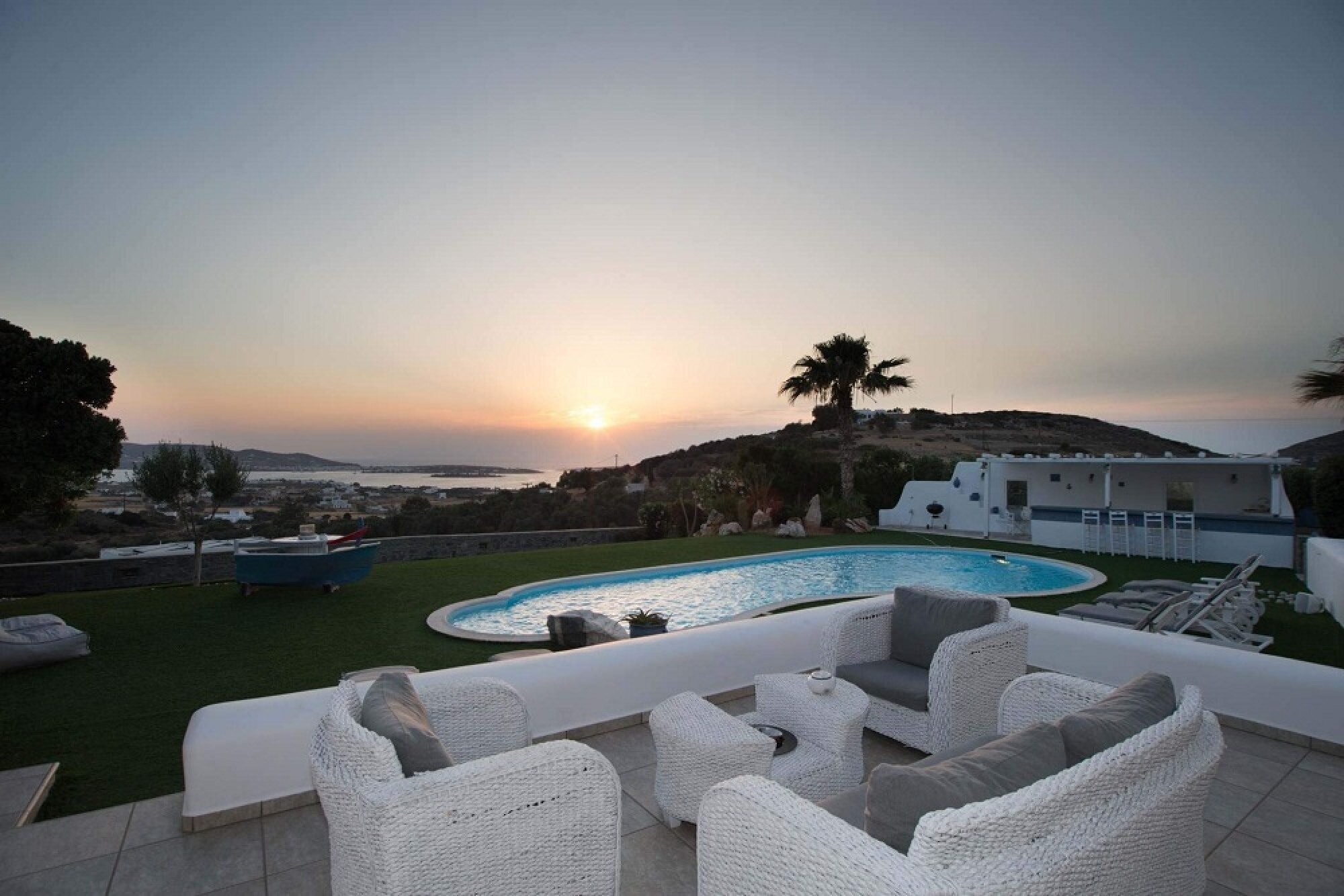 Property Image 1 - Villa Splendida in Paros