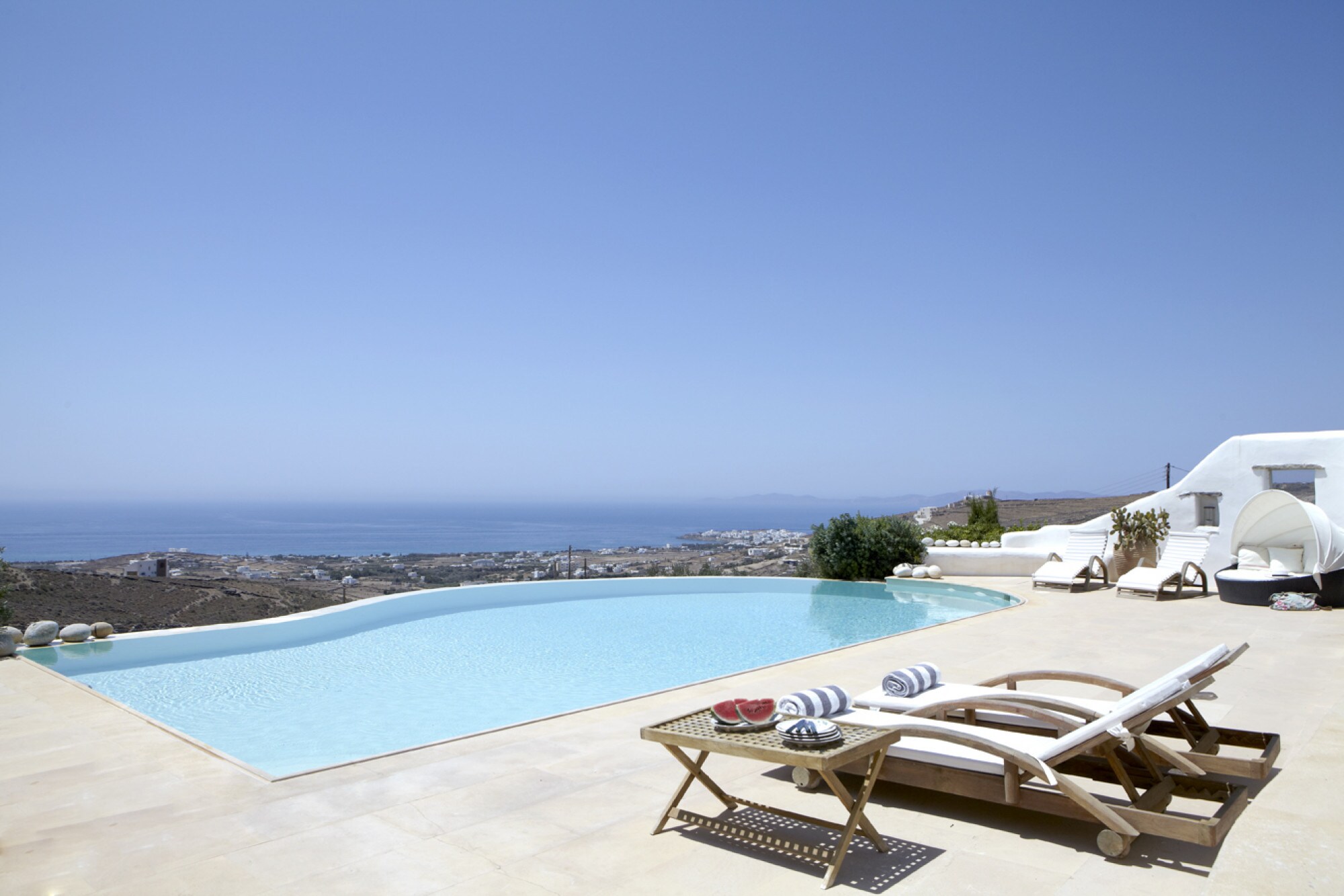 Property Image 2 - Elegant Open Private Villa with Sweeping Ocean Views