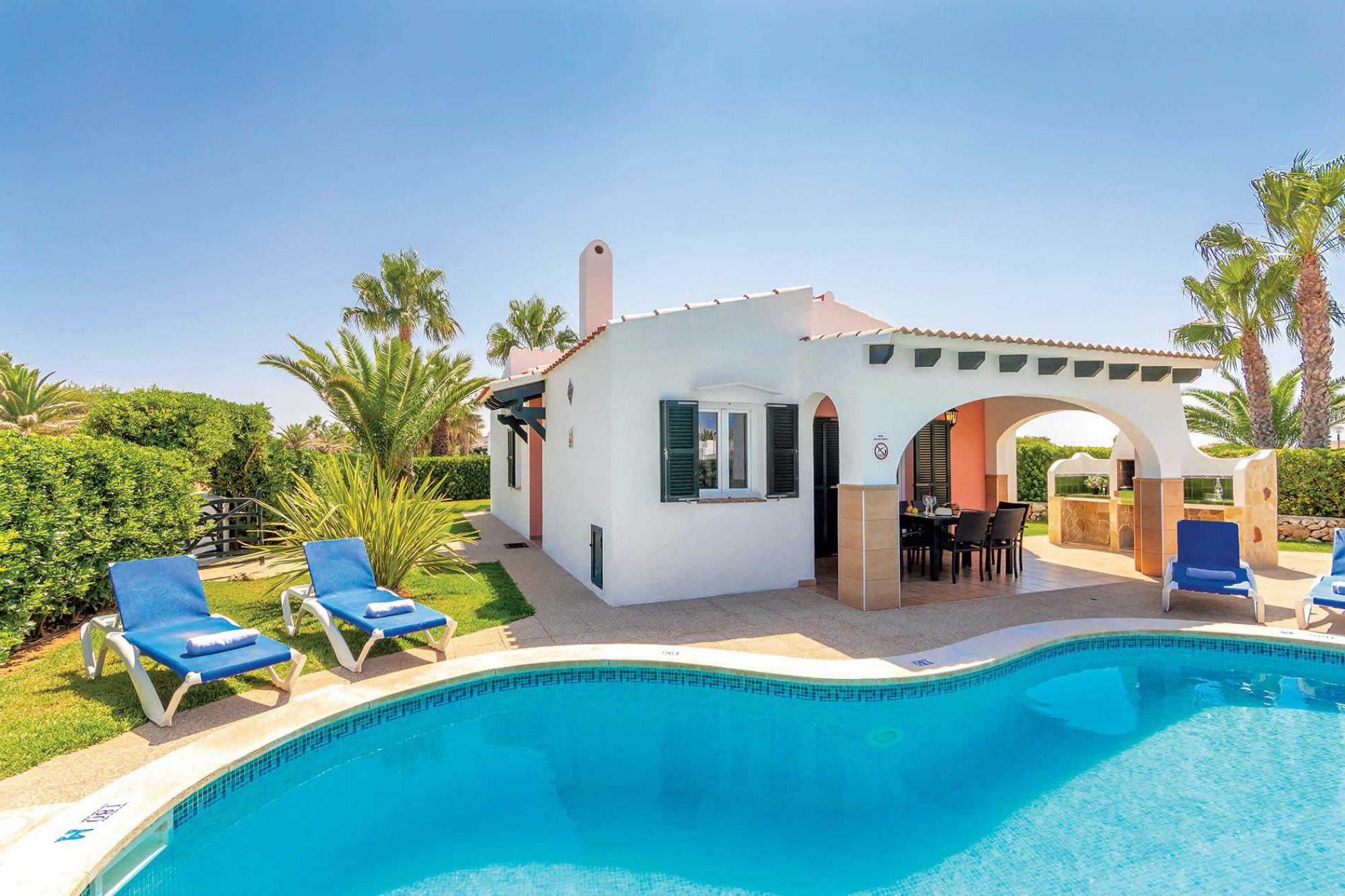 Property Image 2 - Airy Adorable Villa with Heated Pool WiFi
