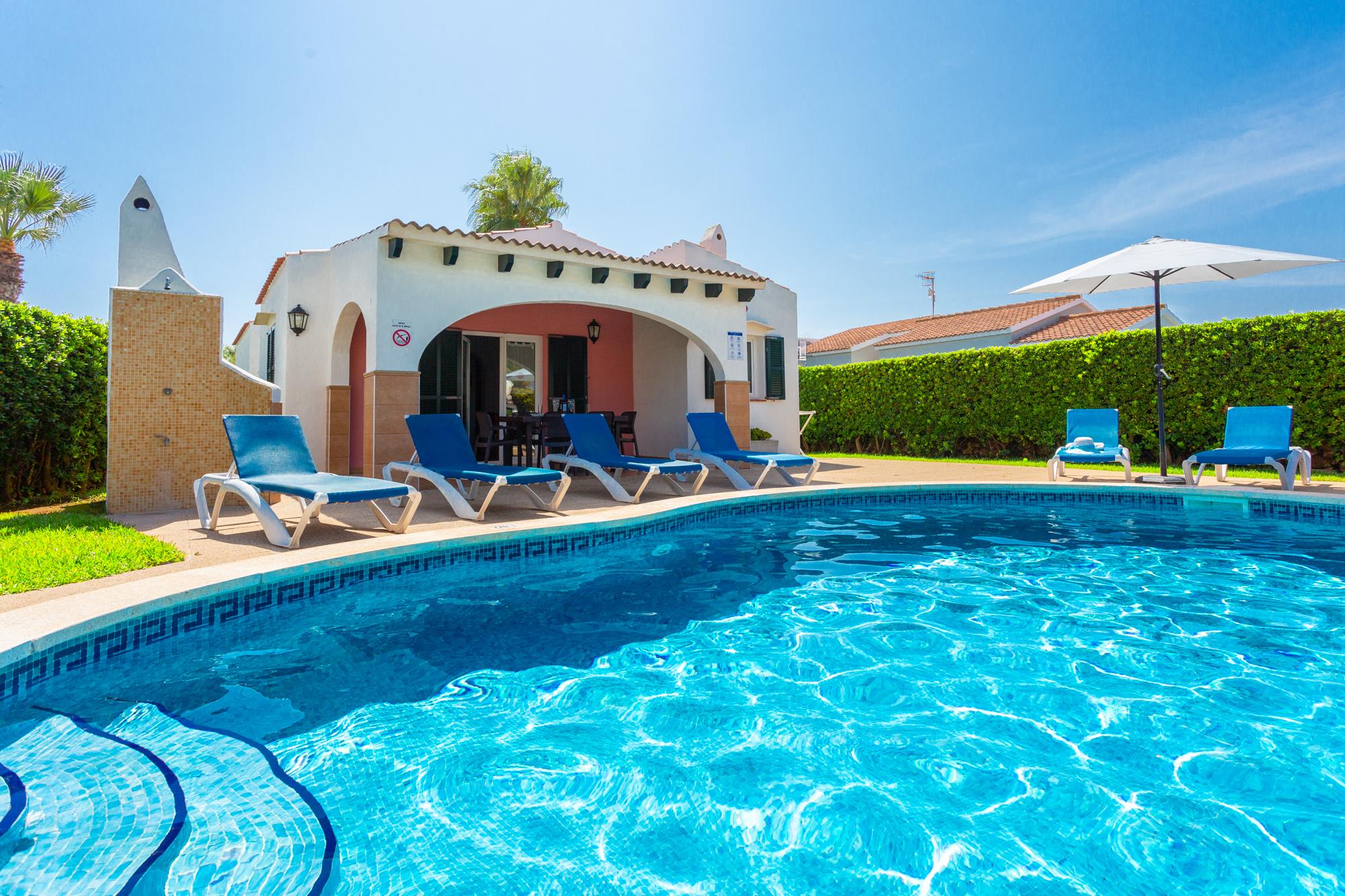 Property Image 2 - Excellent Detached Villa with Pool close to Restaurants
