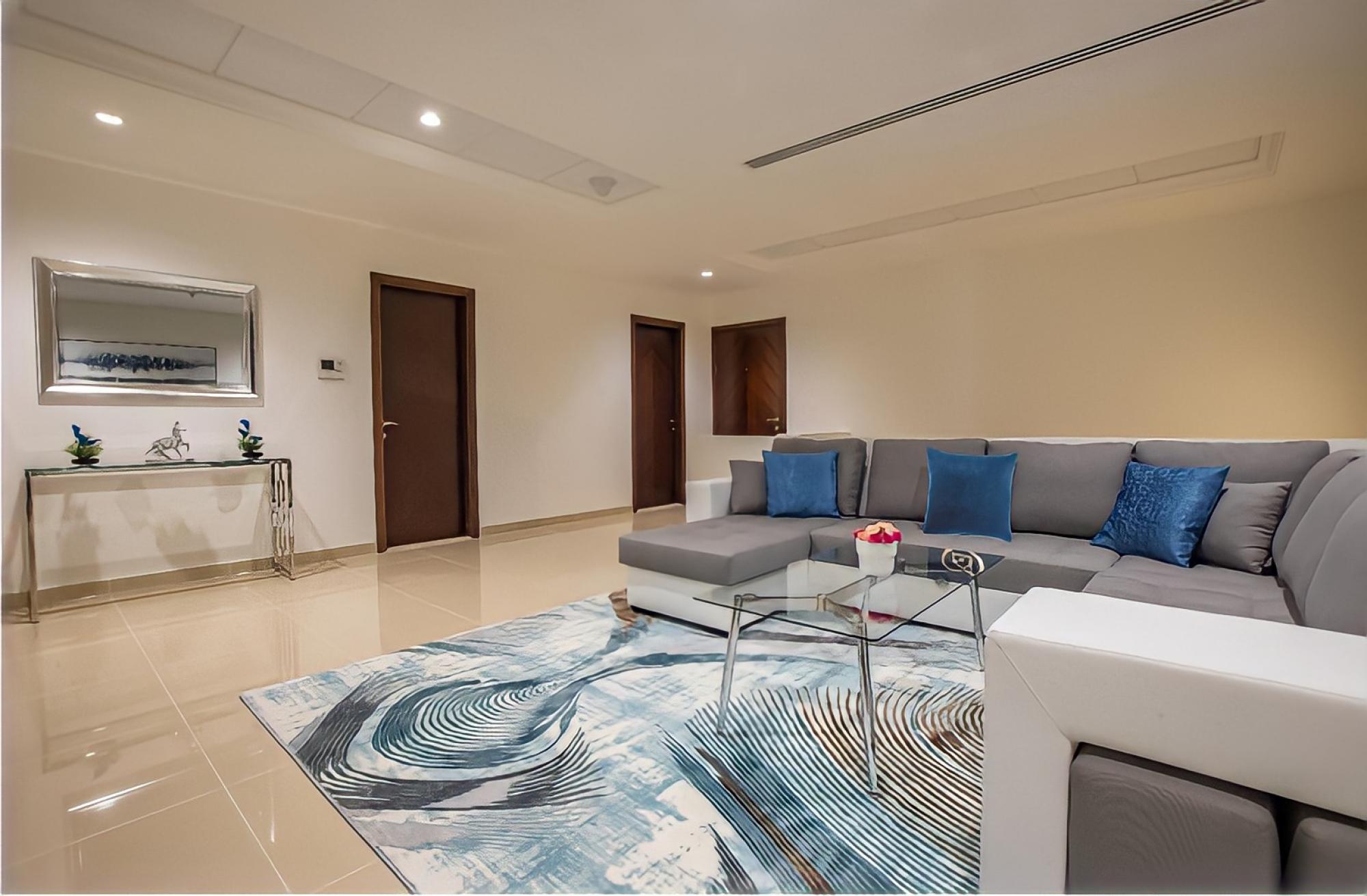 Property Image 1 - Premium Townhome 300m2 Private Pool  Beach Parking 2 