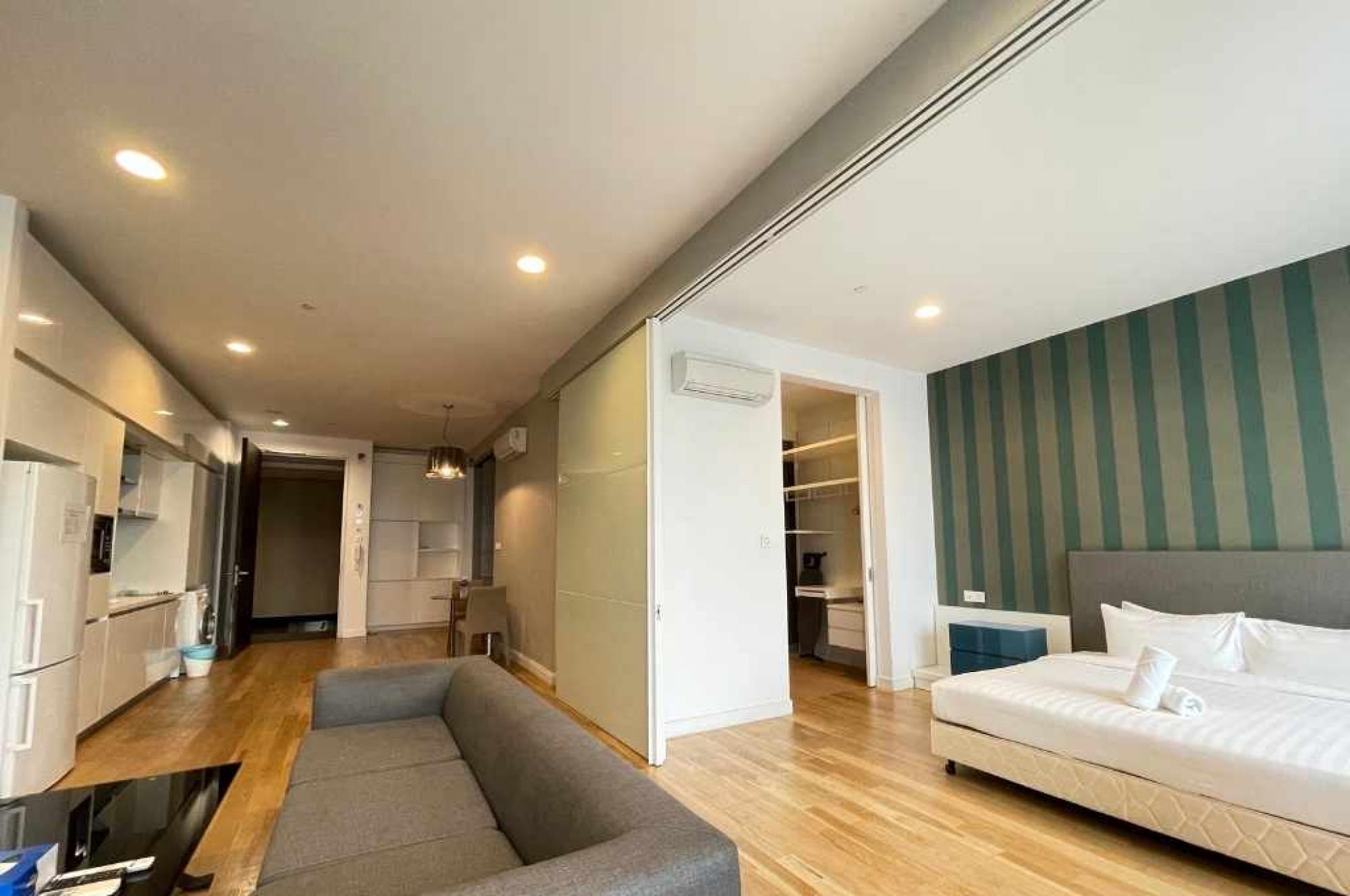 Property Image 1 - Stylish Cozy Apartment near Bukit Nanas Station 