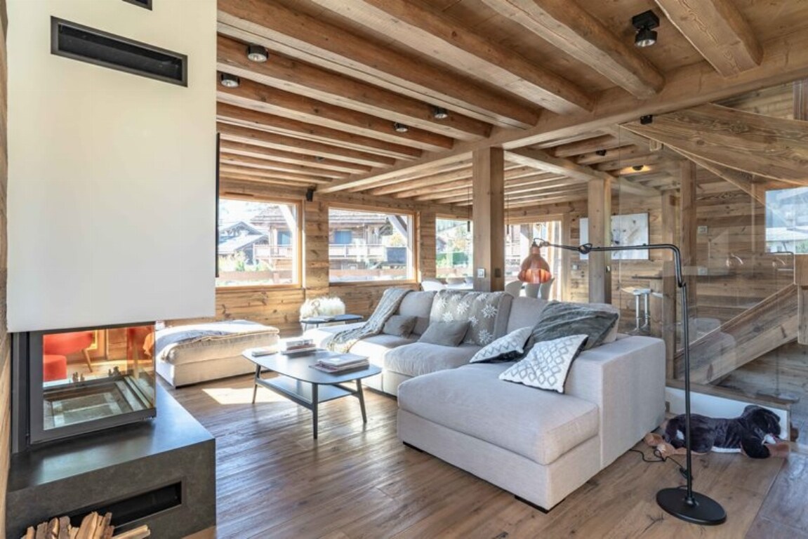 Property Image 1 - Cozy 4 bedroom chalet in Megeve with balcony