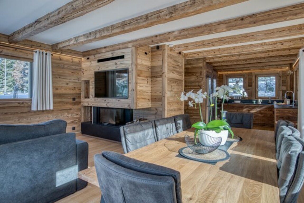 Property Image 1 - Stylish 5 bedroom chalet in Megeve