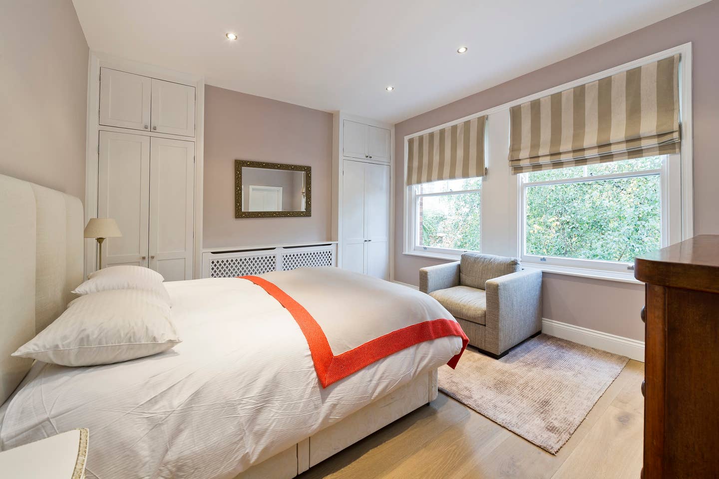 Property Image 2 - Beautiful Spacious One Bedroom in Battersea Park with Roof Terrace