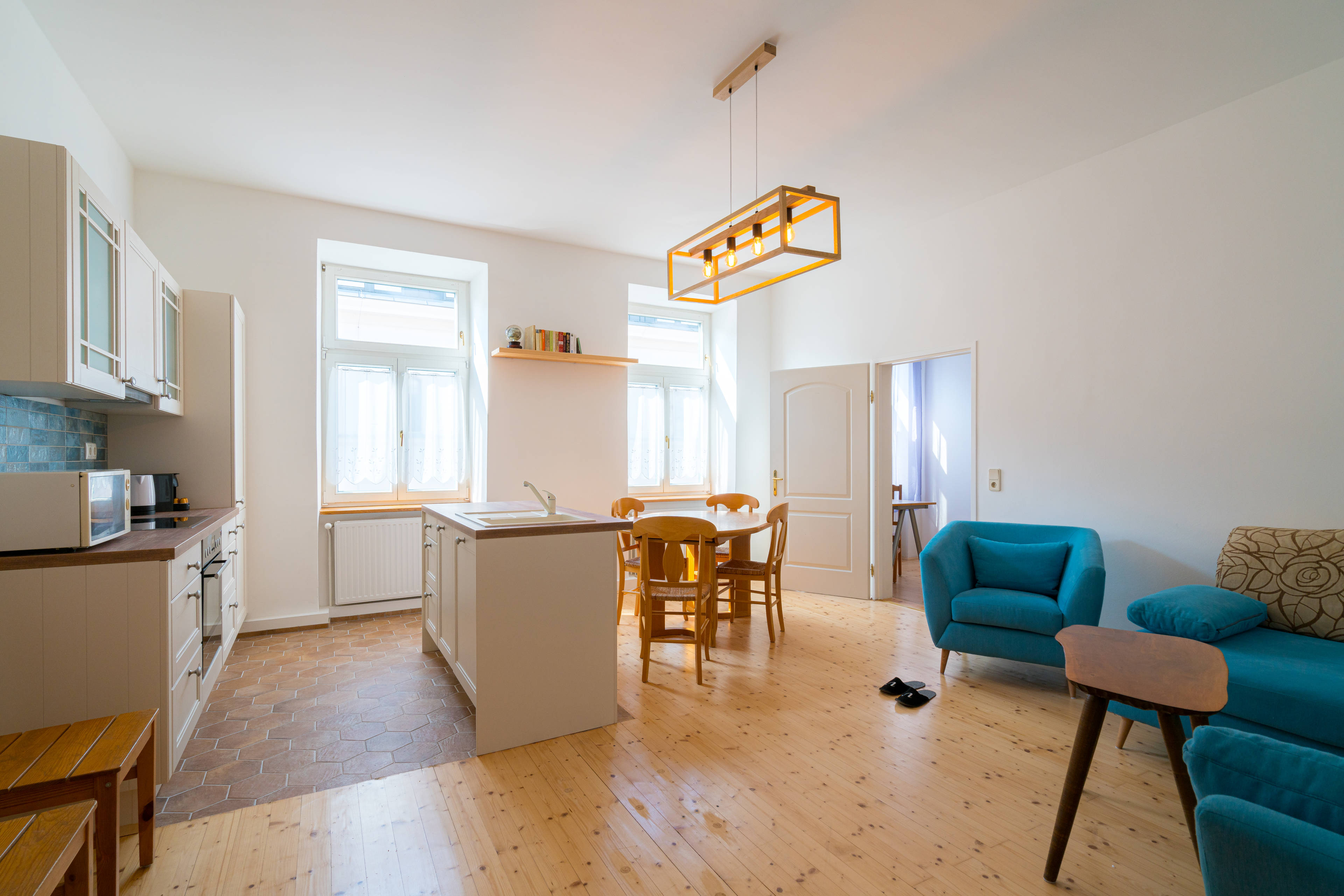 Property Image 1 - Spacious three bedroom apartment close to the Prater