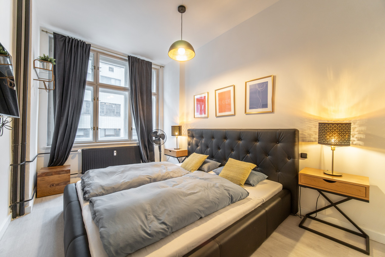 Property Image 2 - Sunny Central Apartment on Wenceslas Square by Property Manager